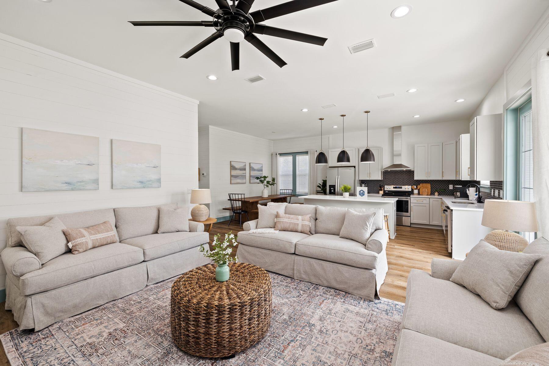 FRANGISTA BEACH 2ND ADDN - Residential