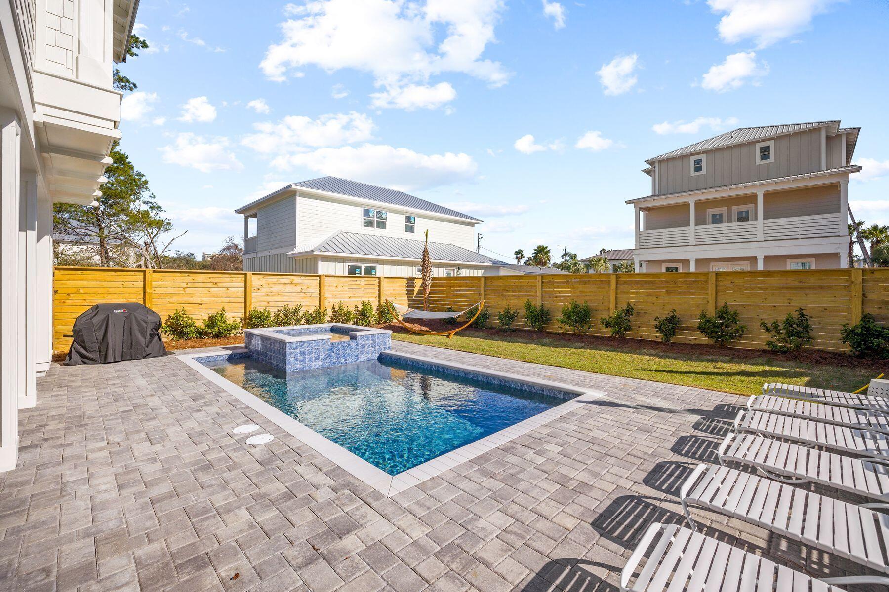 FRANGISTA BEACH 2ND ADDN - Residential