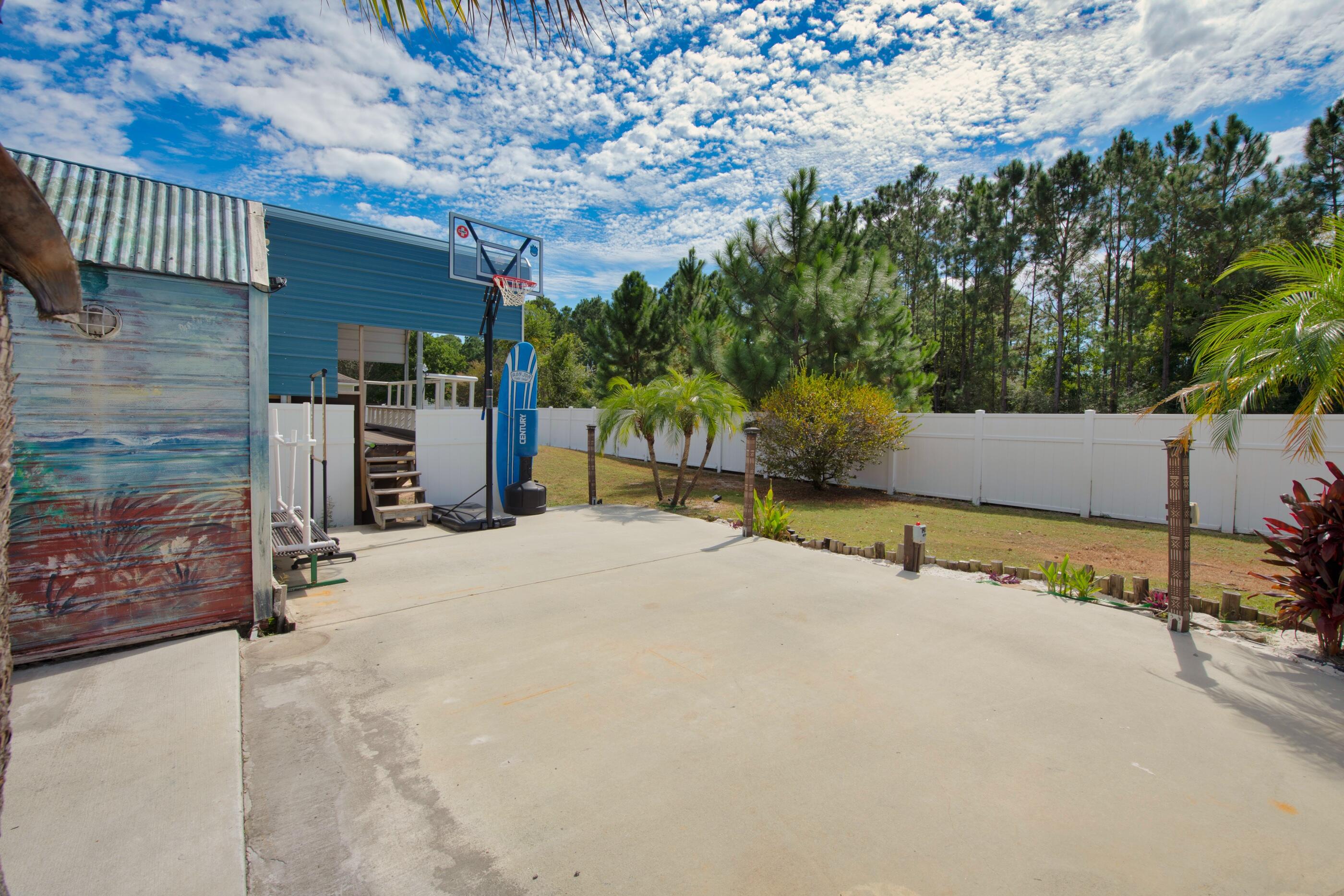 NAVARRE S/D 2ND ADDN - Residential