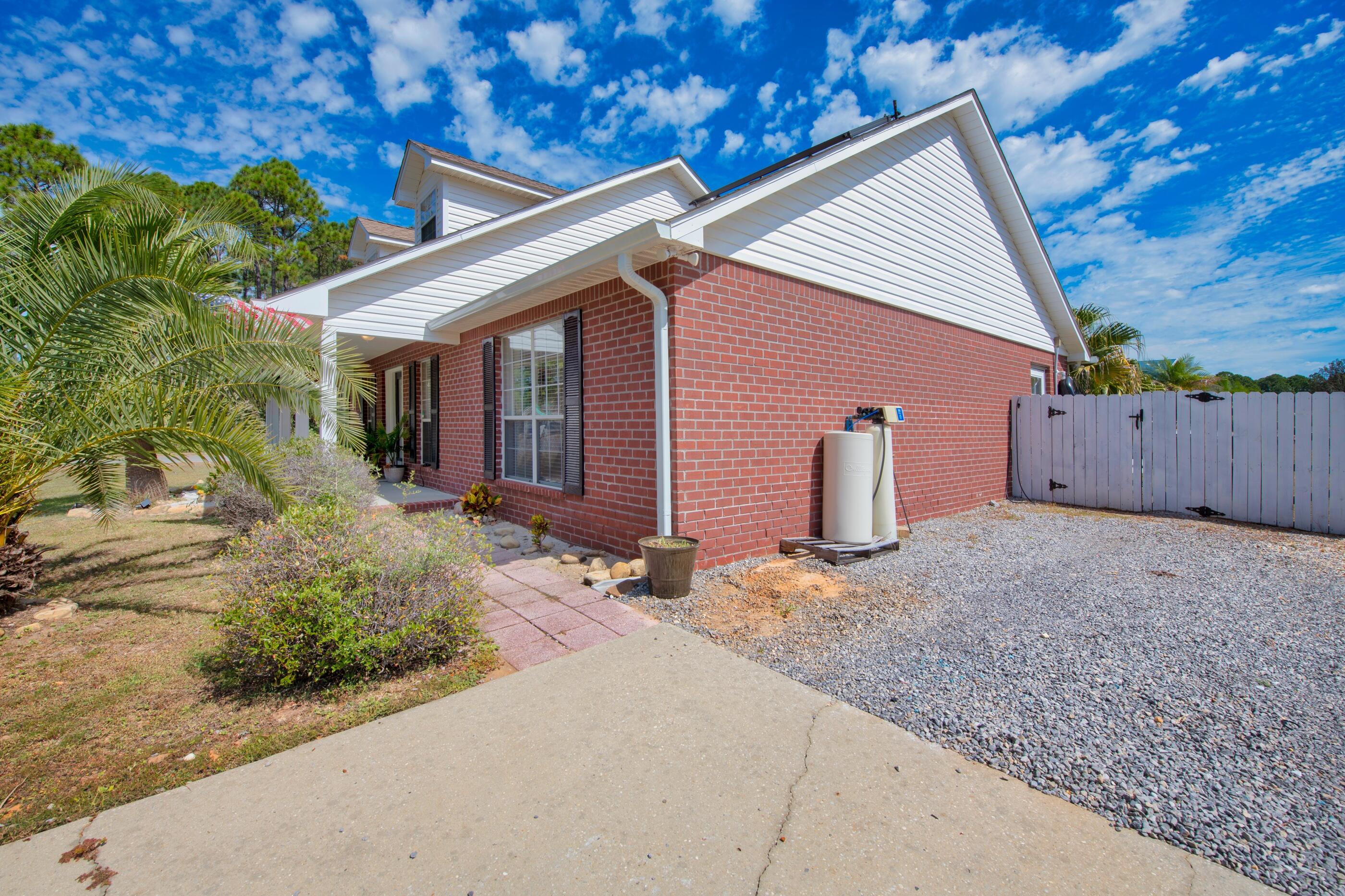 NAVARRE S/D 2ND ADDN - Residential