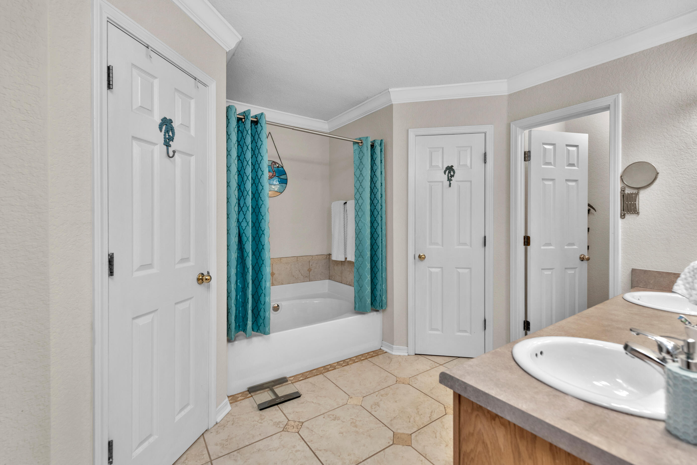 NAVARRE S/D 2ND ADDN - Residential