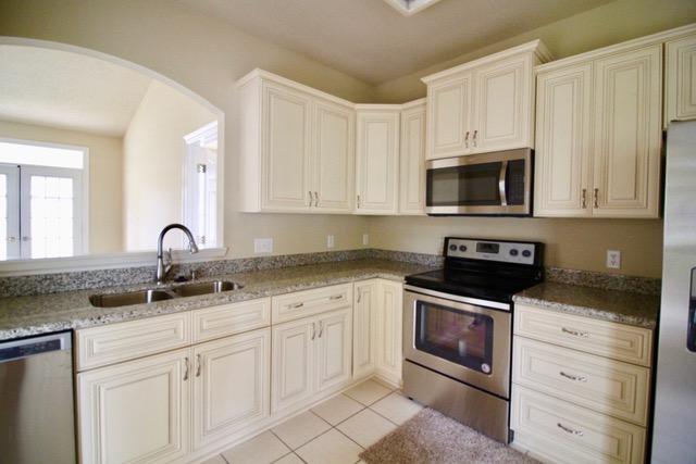 BAYSIDE - Residential