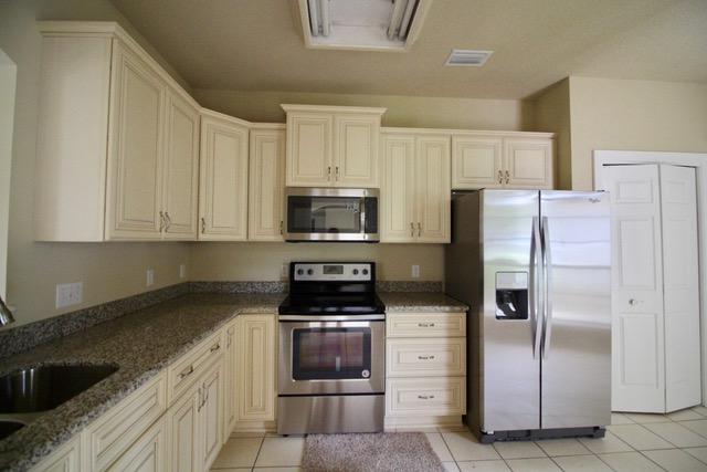 BAYSIDE - Residential