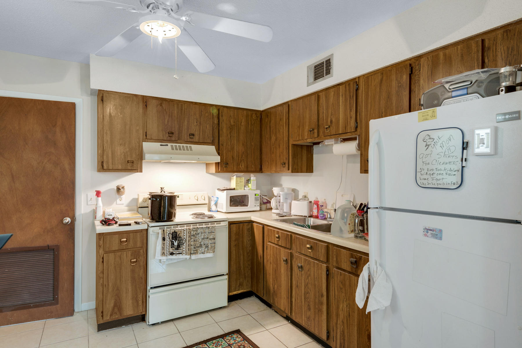 LLOYD & HETHERINGTON - Residential