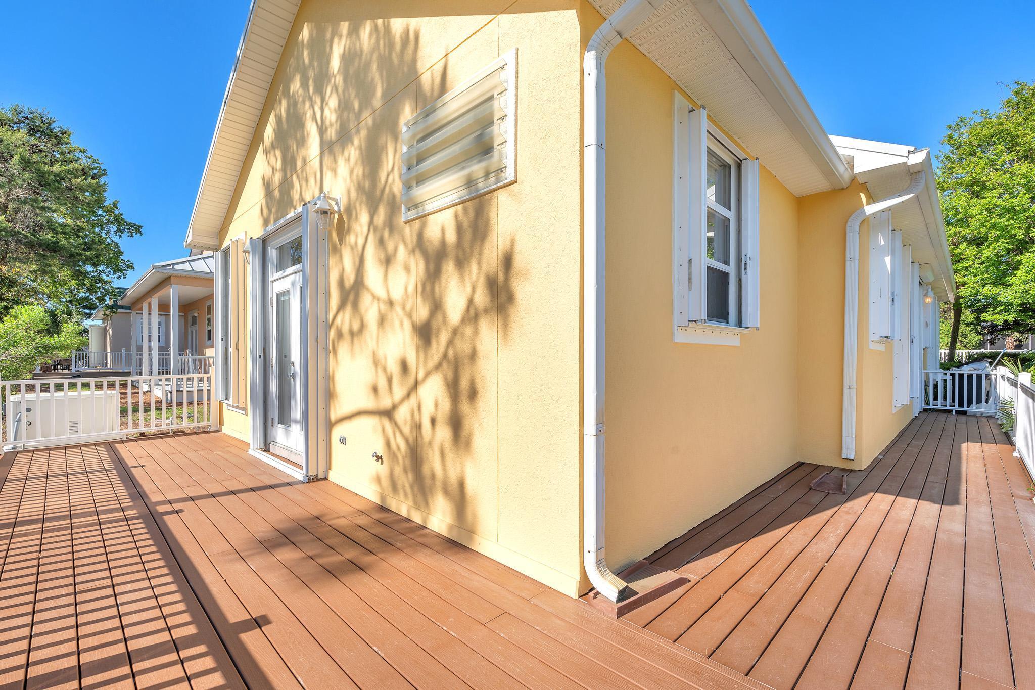 MARAVILLA COTTAGES - Residential Lease