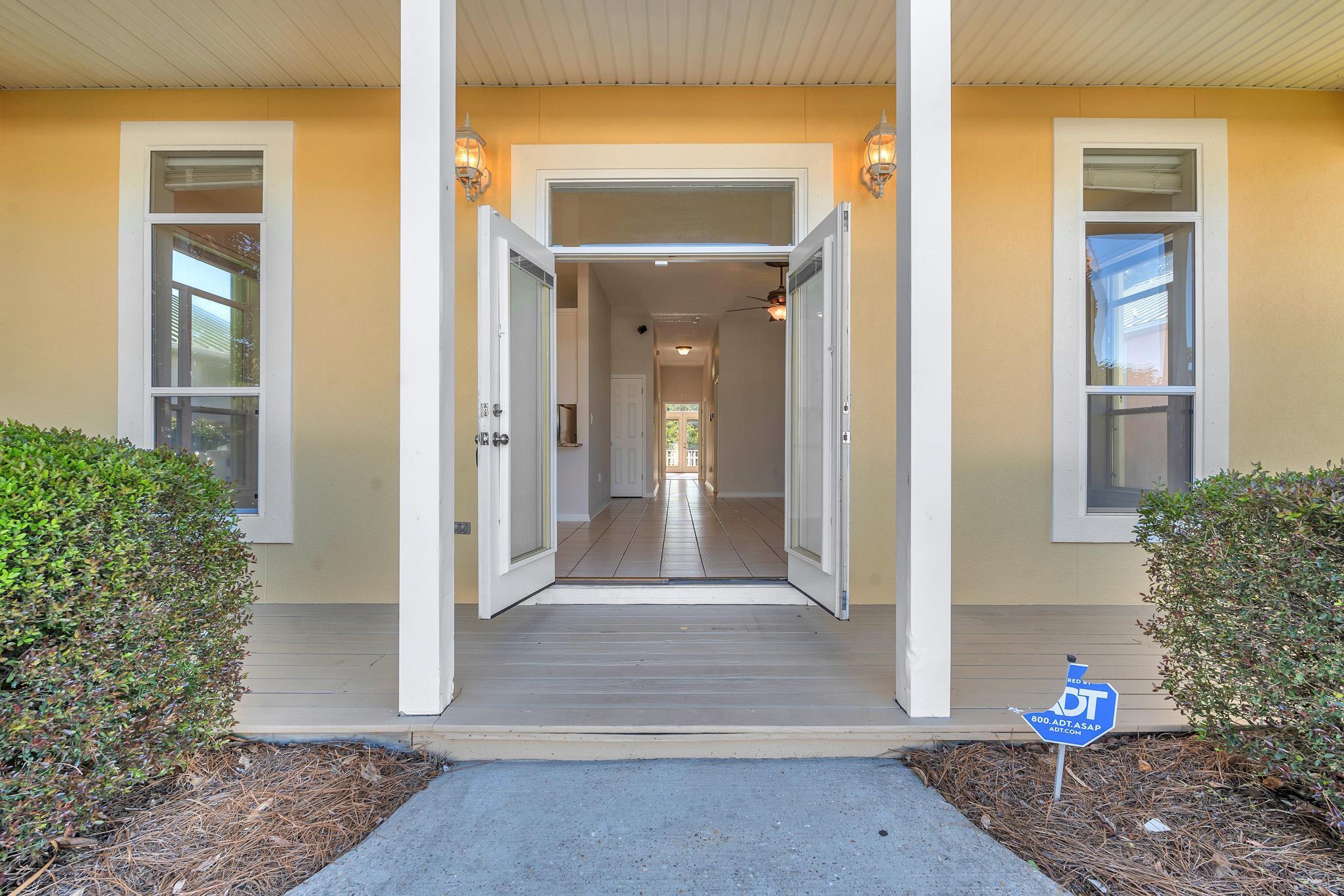 MARAVILLA COTTAGES - Residential Lease