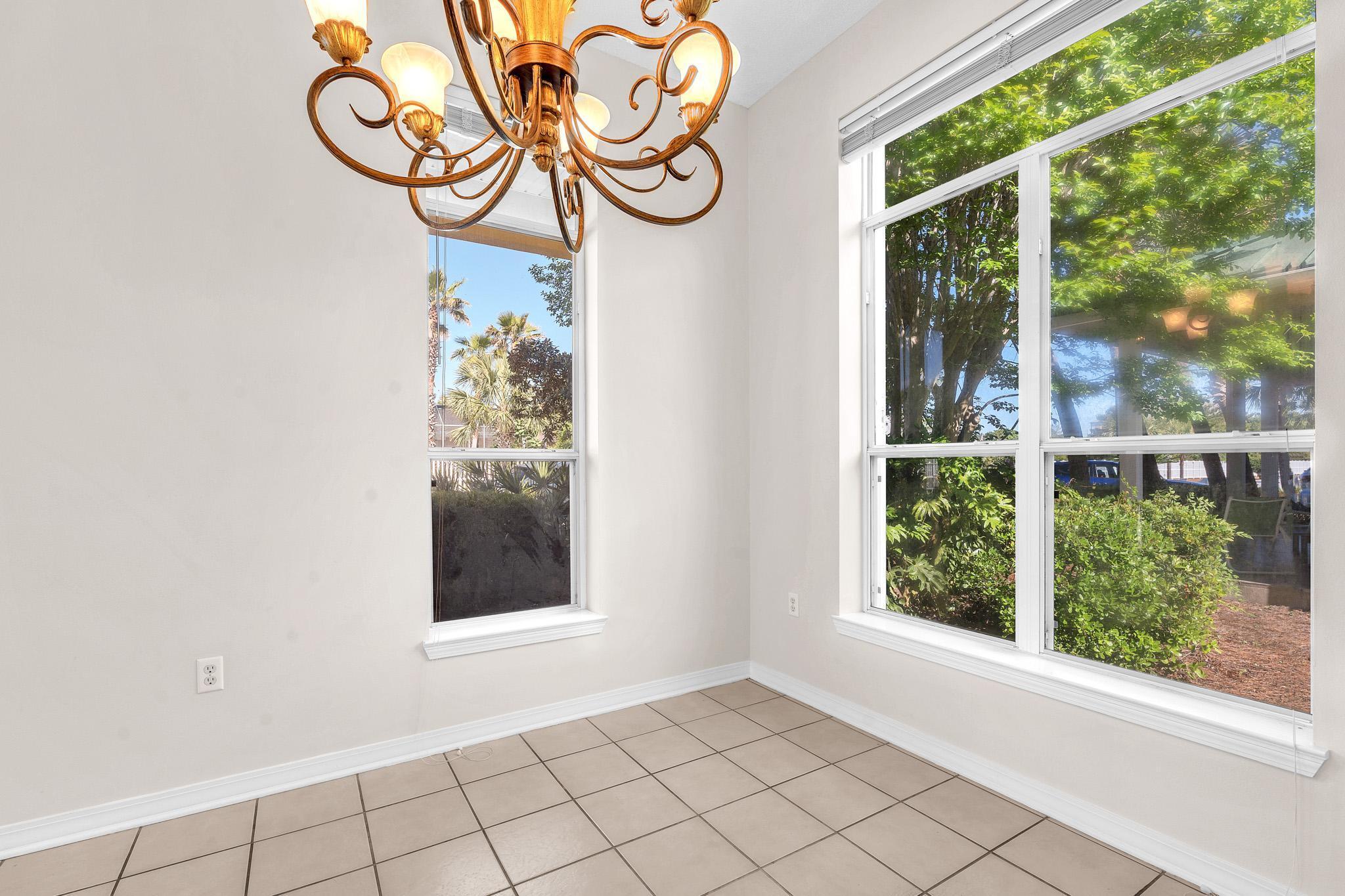 MARAVILLA COTTAGES - Residential Lease