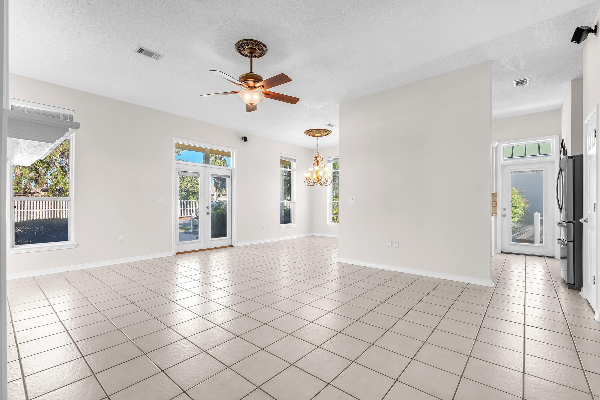 MARAVILLA COTTAGES - Residential Lease