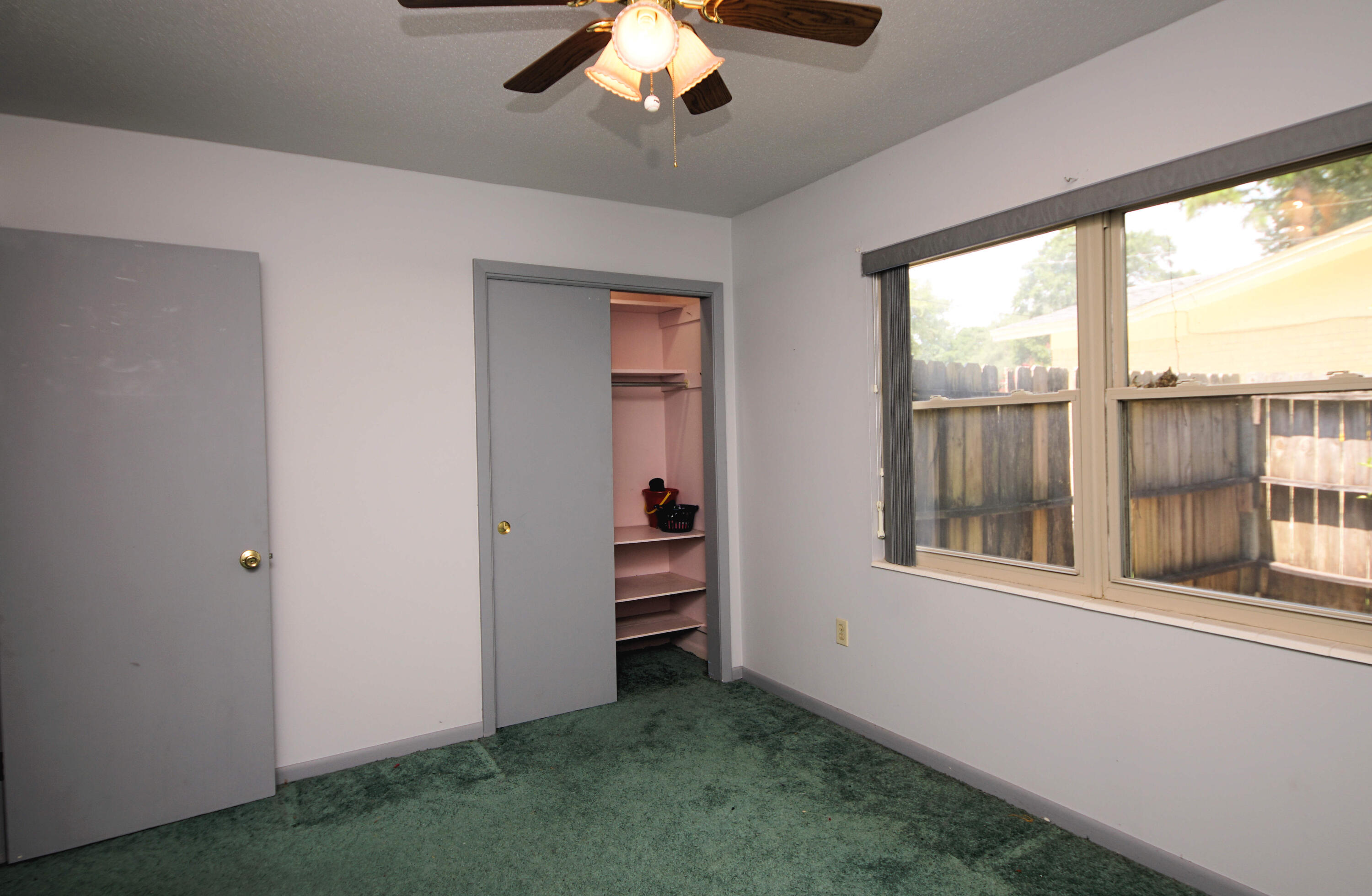 COUNTRY CLUB ESTATES 1ST ADDN - Residential