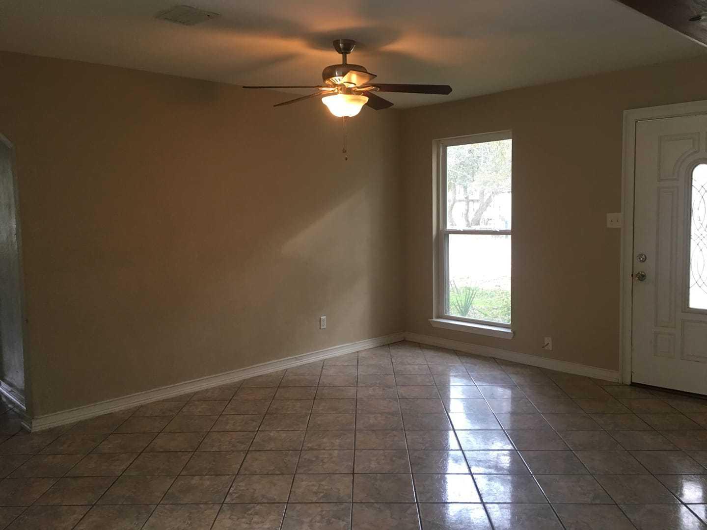 Garnier Beach - Residential