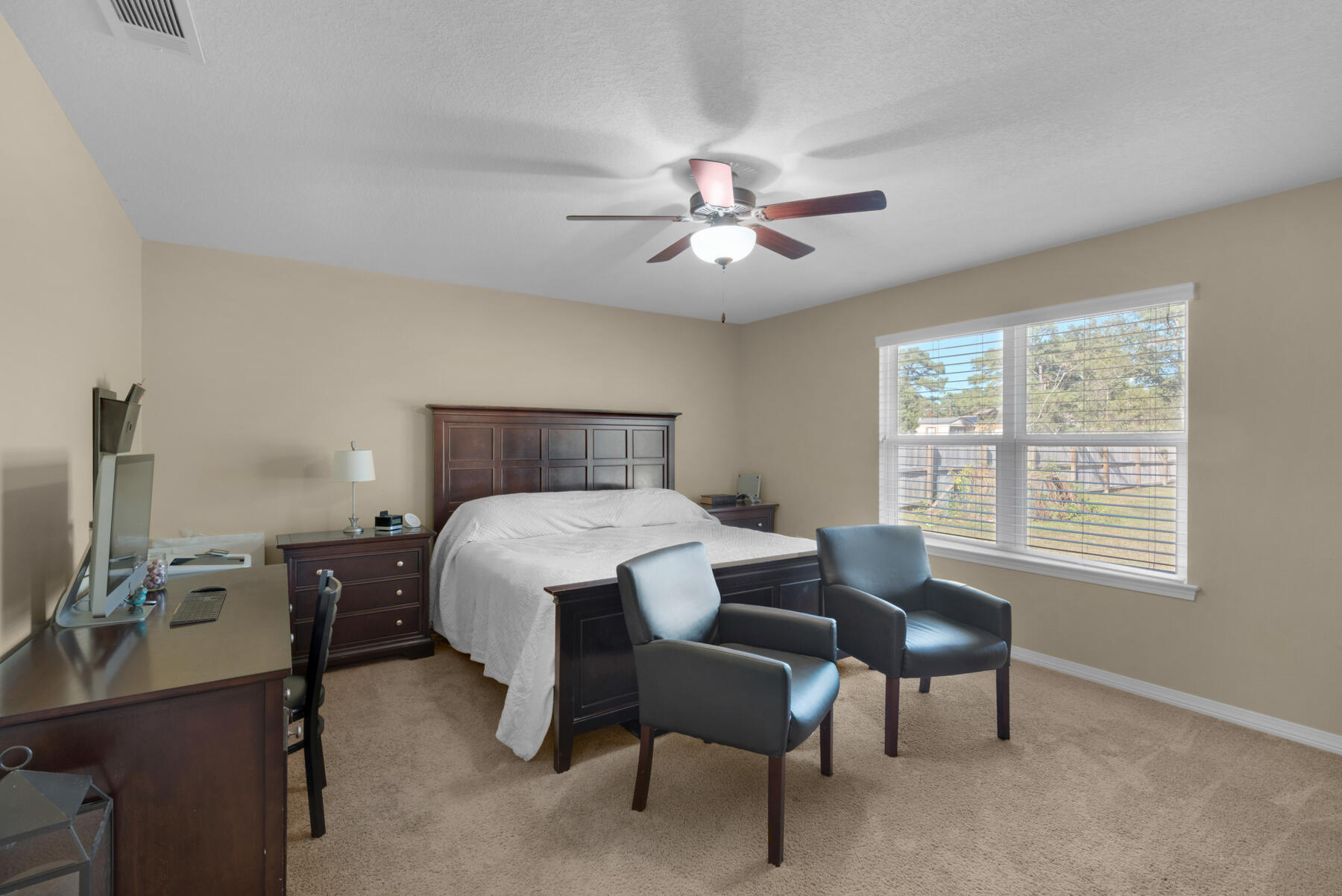 Navarre 1st Add - Residential