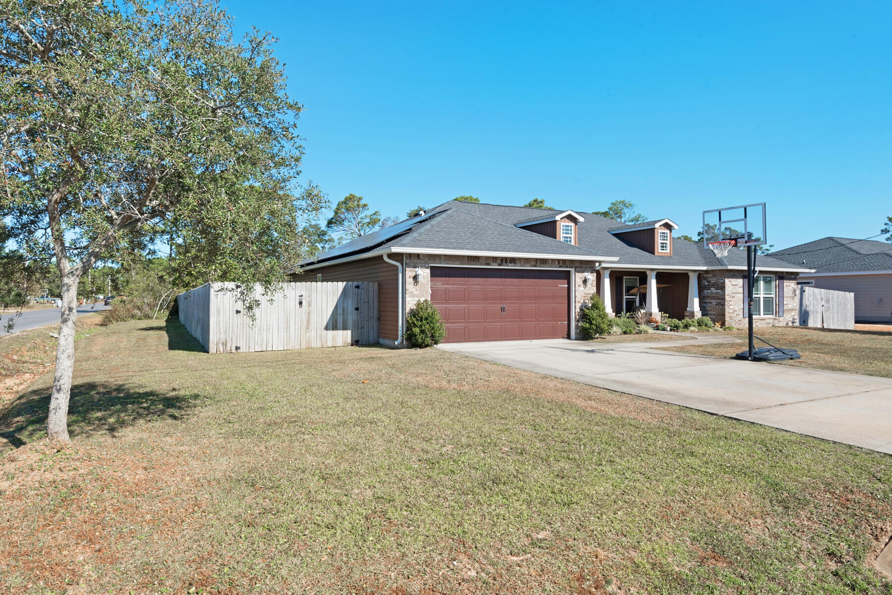 Navarre 1st Add - Residential