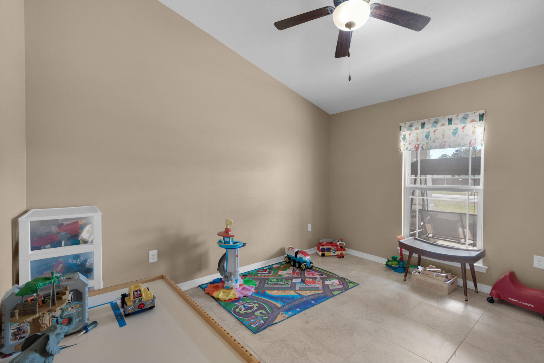 Navarre 1st Add - Residential