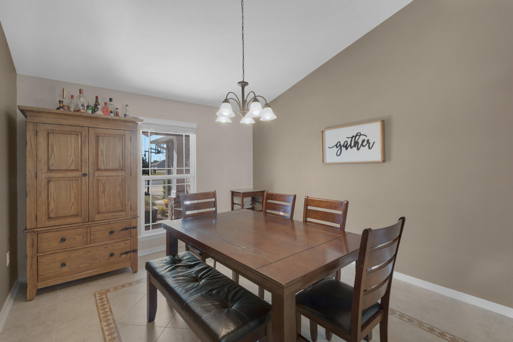 Navarre 1st Add - Residential