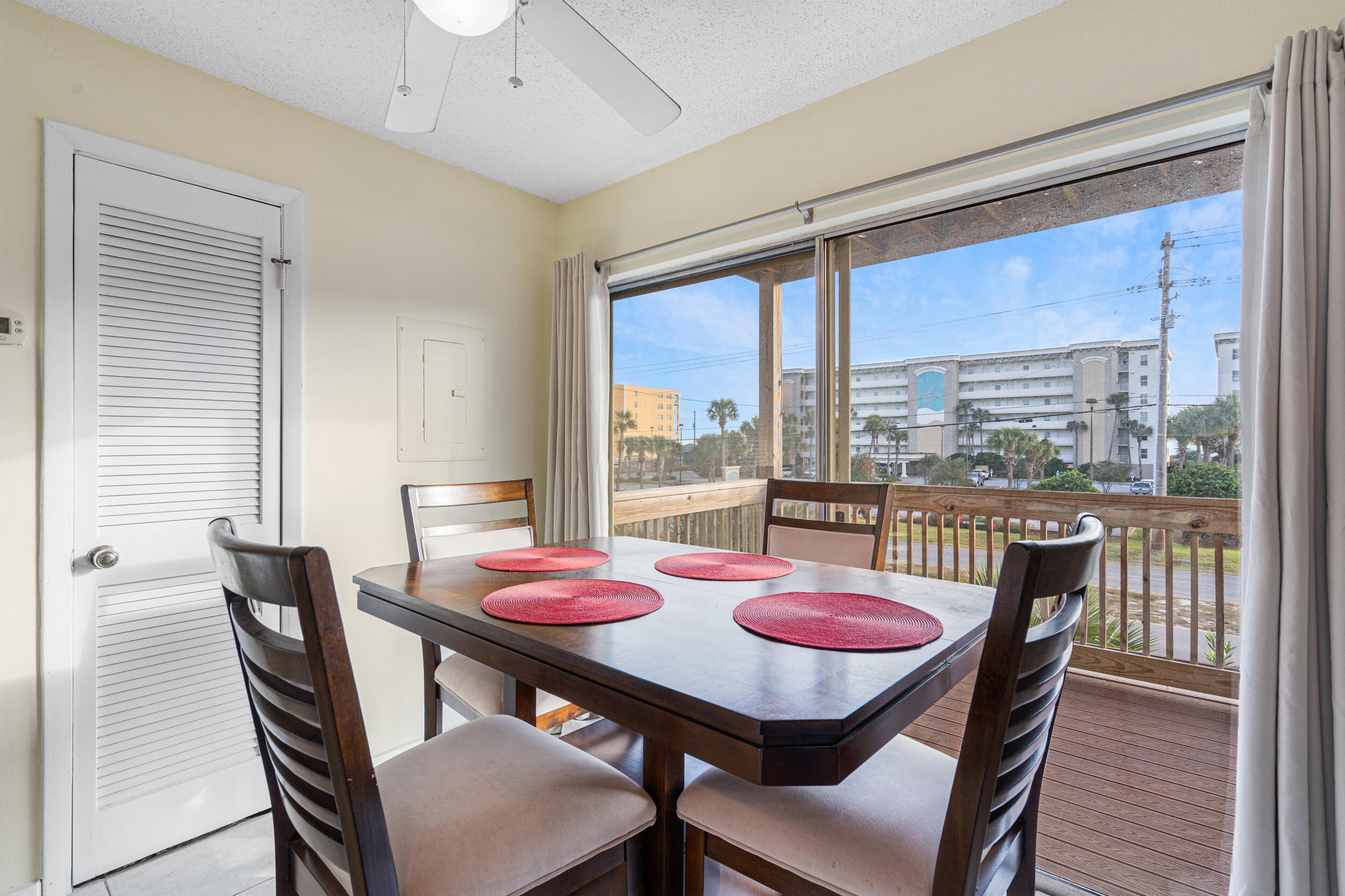 ISLAND GARDENS CONDO - Residential