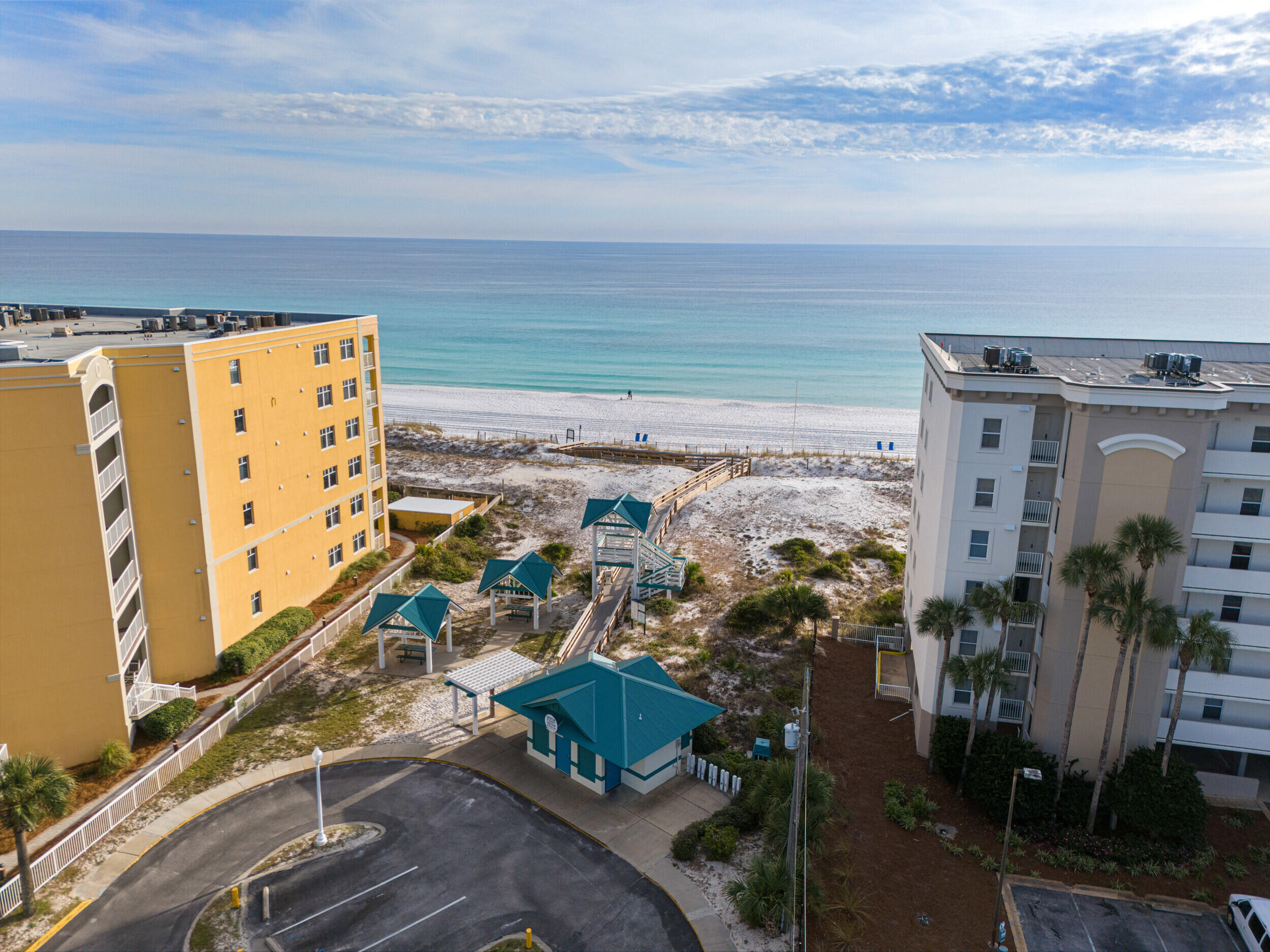 ISLAND GARDENS CONDO - Residential