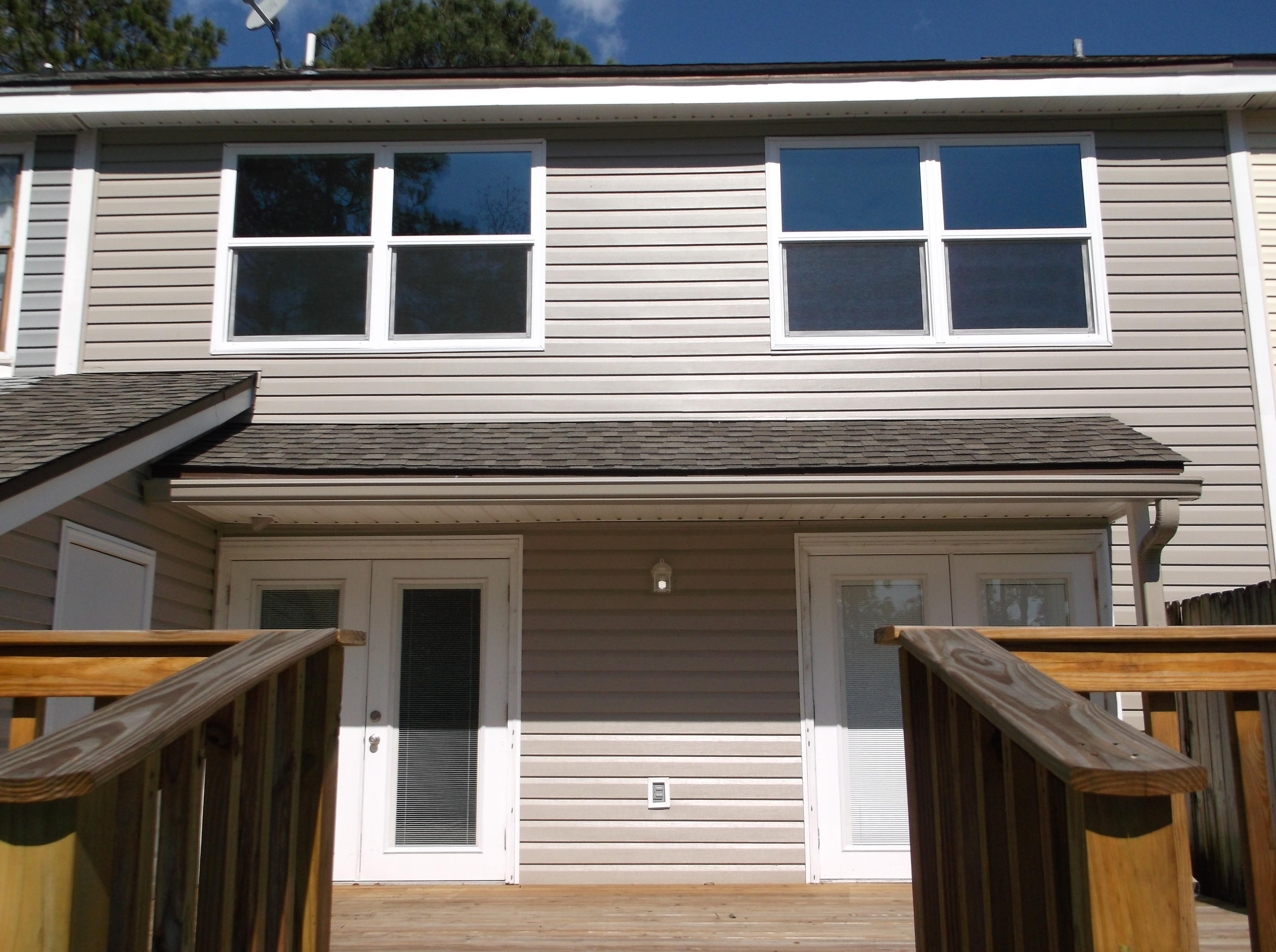 CLOVERDALE LAKE - Residential