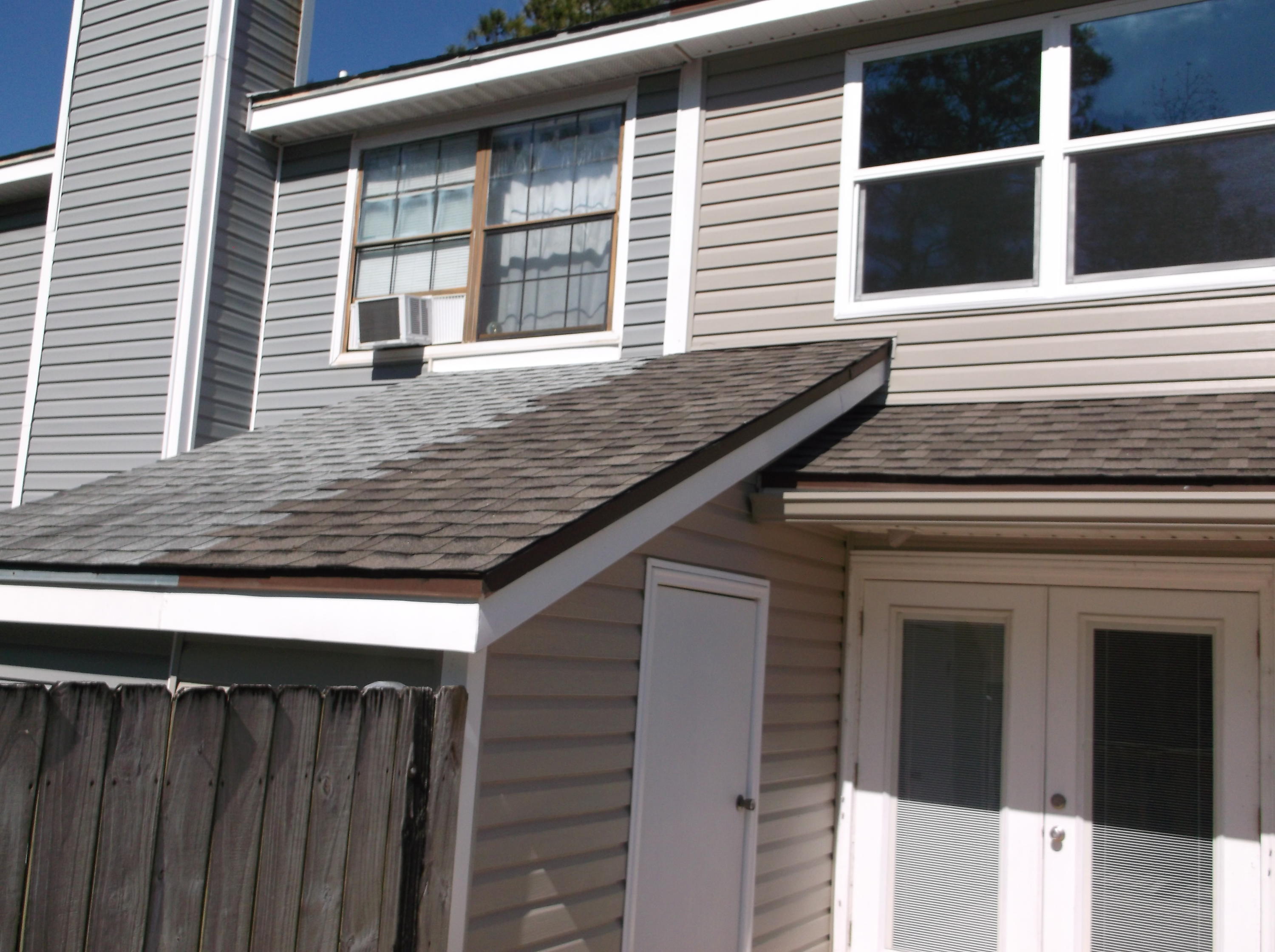 CLOVERDALE LAKE - Residential