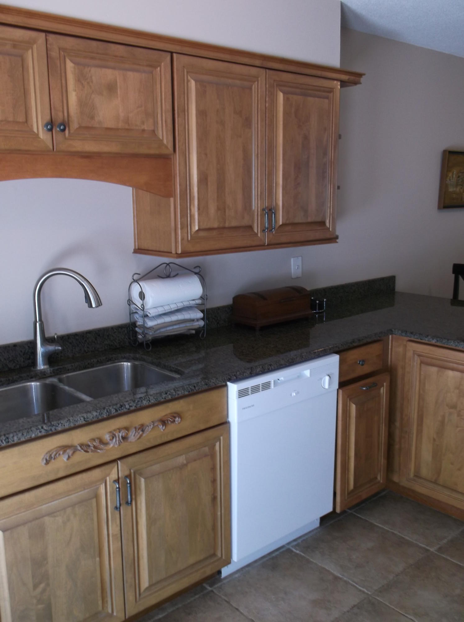 CLOVERDALE LAKE - Residential