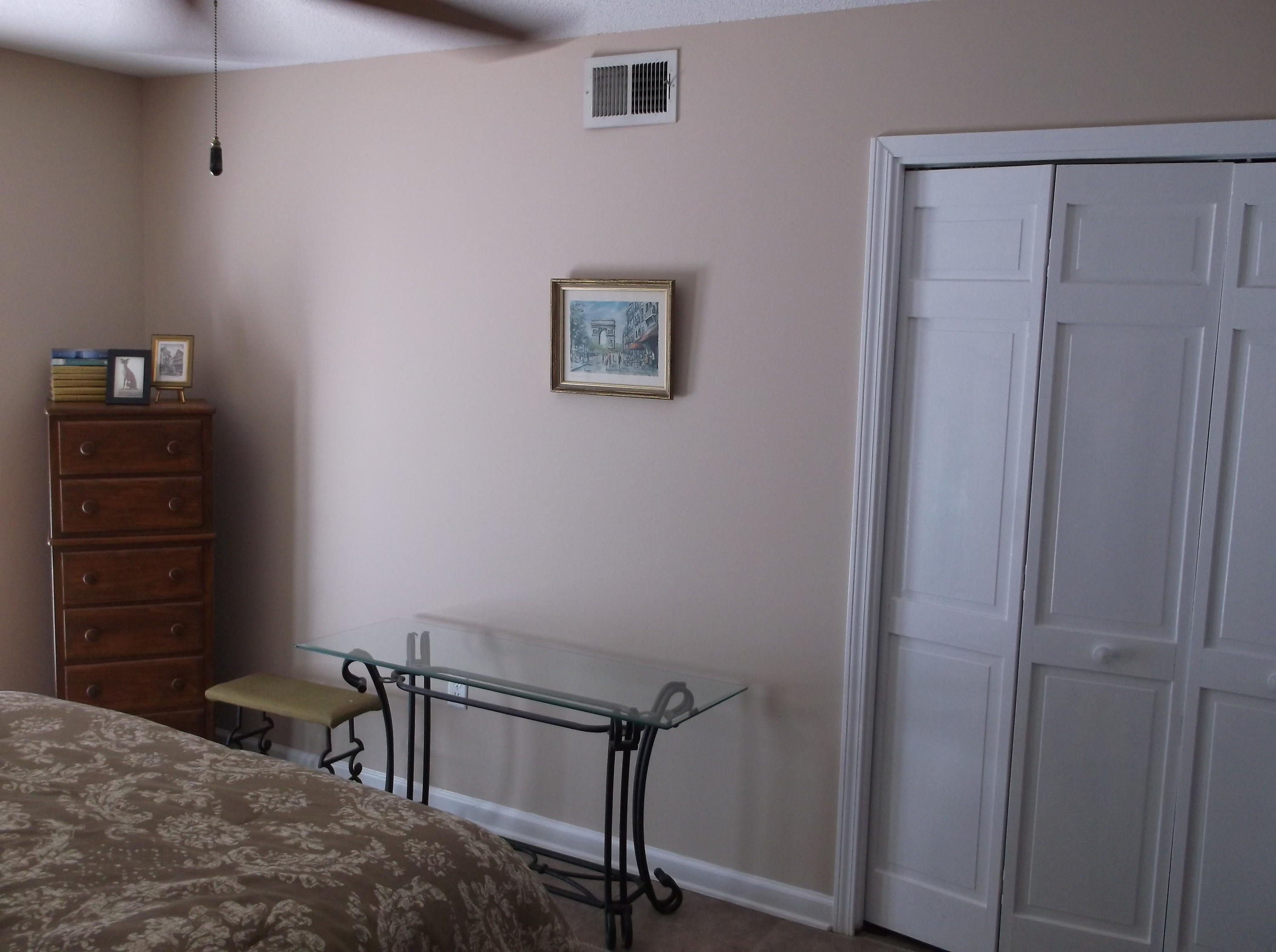 CLOVERDALE LAKE - Residential