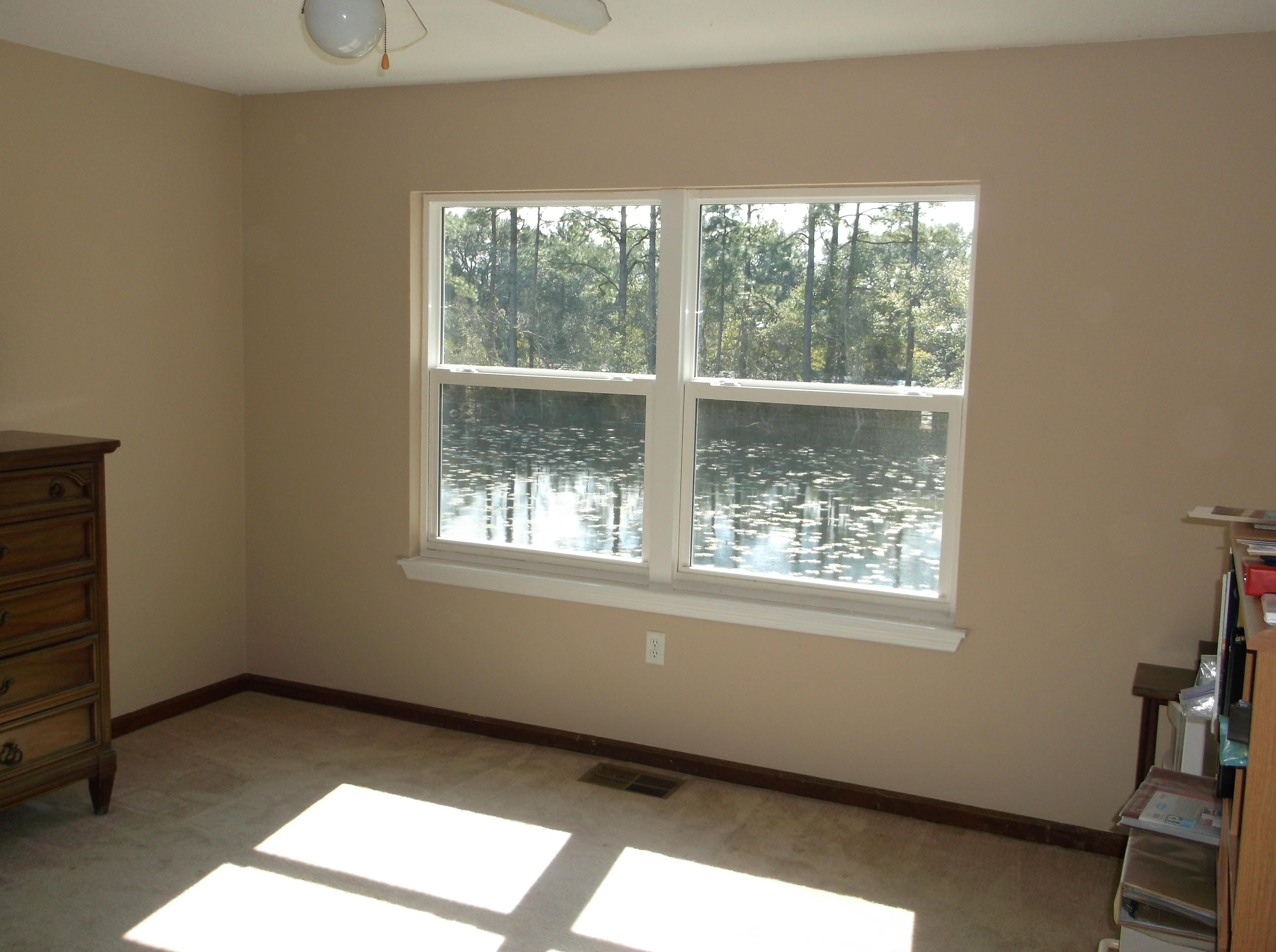 CLOVERDALE LAKE - Residential