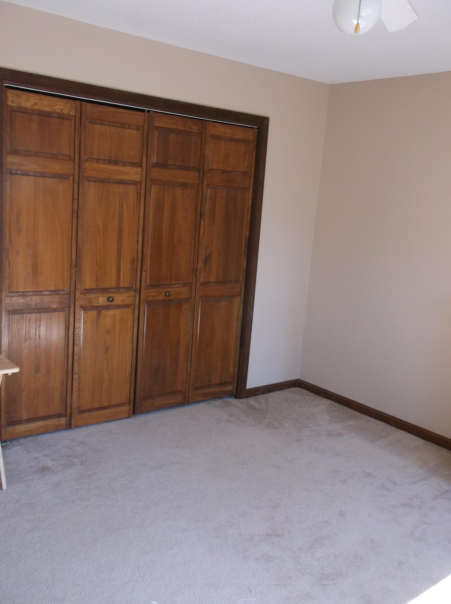 CLOVERDALE LAKE - Residential