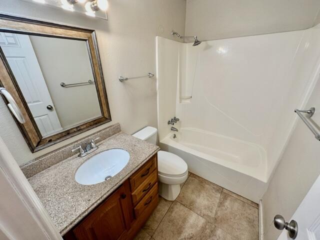 PINE MEADOWS - Residential Lease