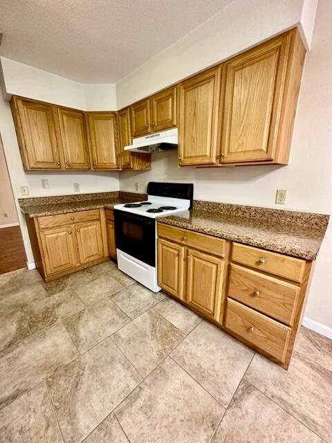PINE MEADOWS - Residential Lease