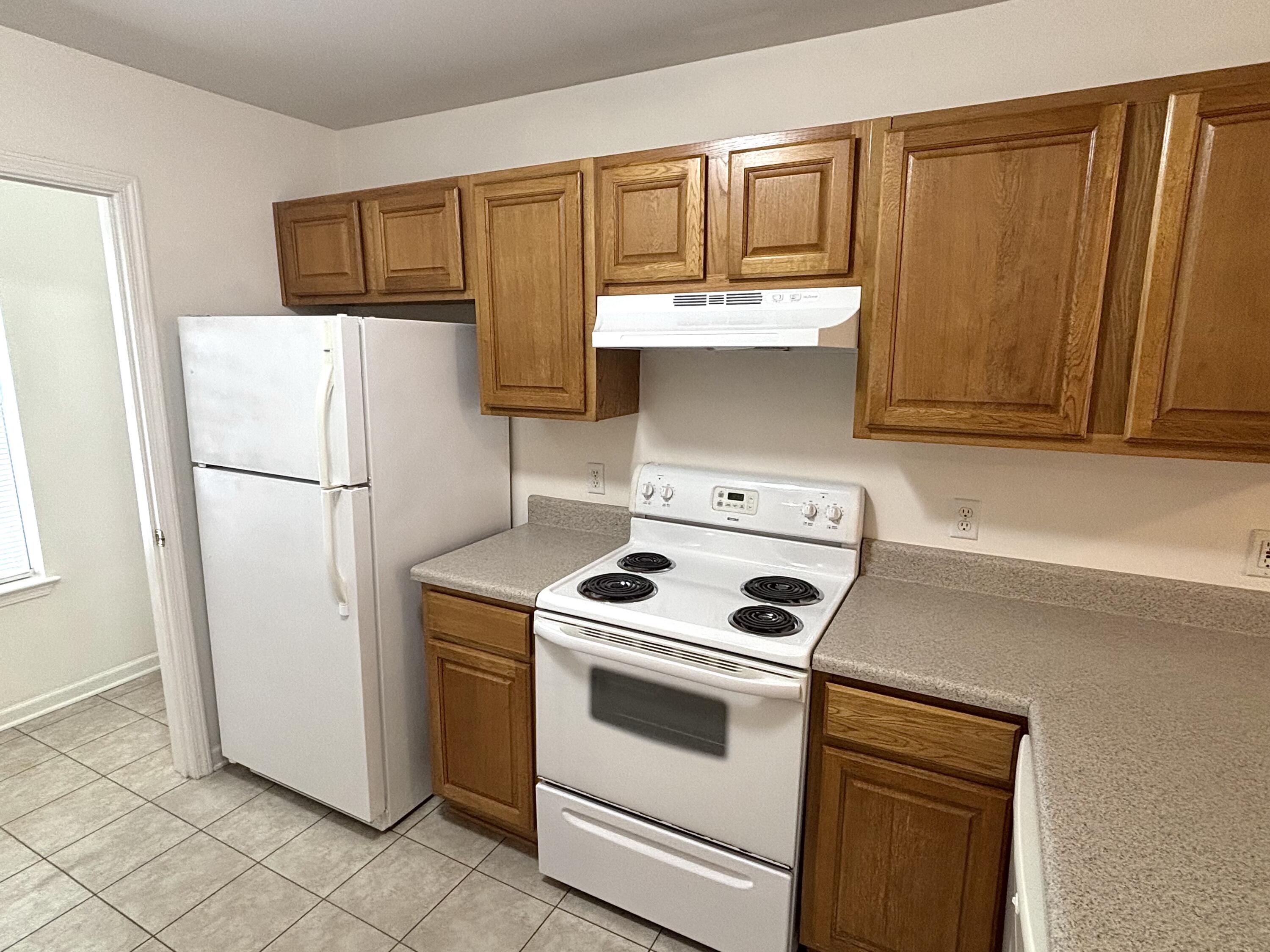 FIELD S/D - Residential Lease
