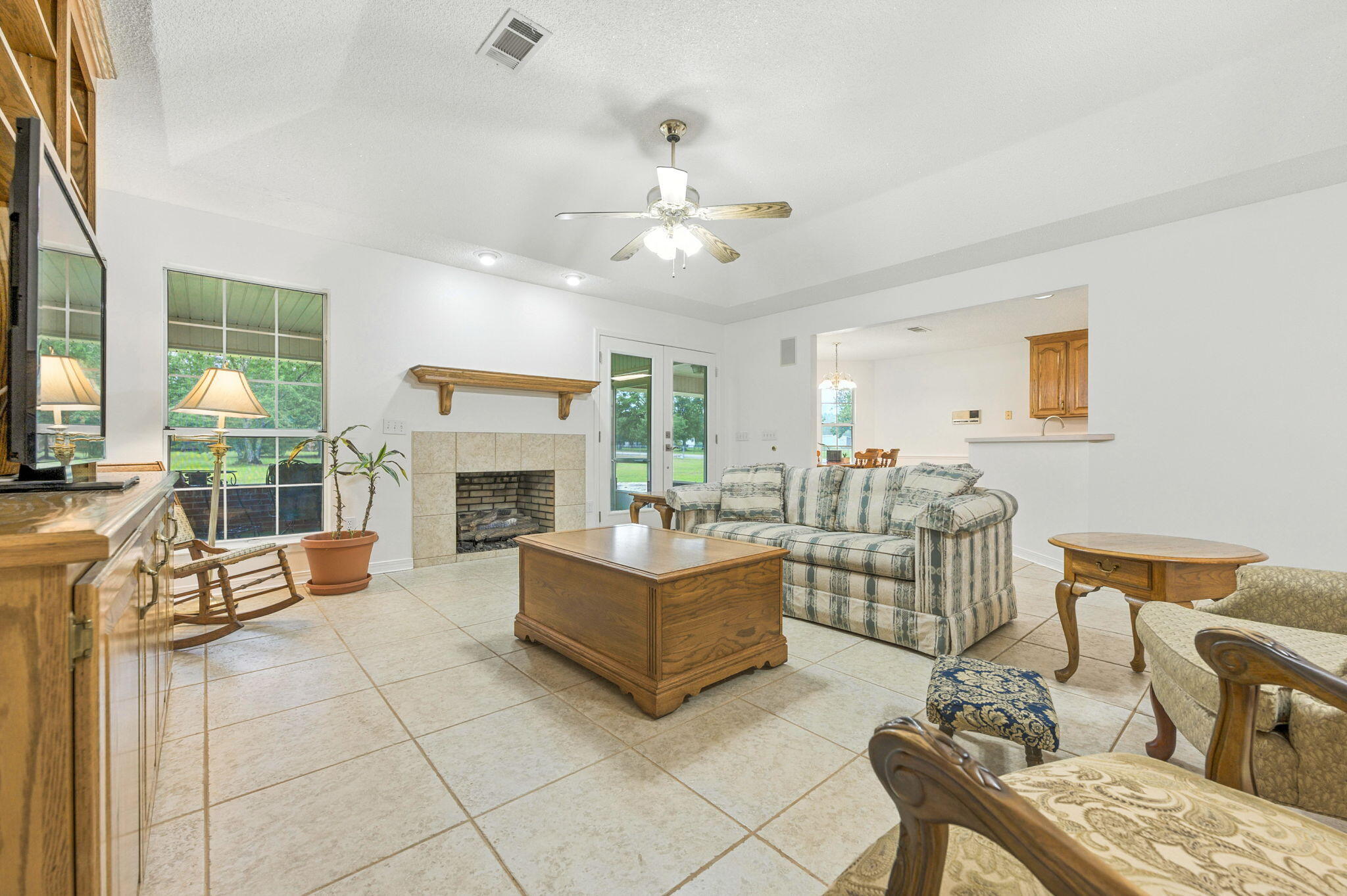 SADDLE CLUB ESTATES - Residential