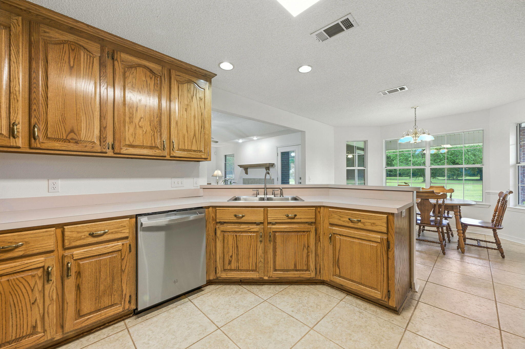 SADDLE CLUB ESTATES - Residential