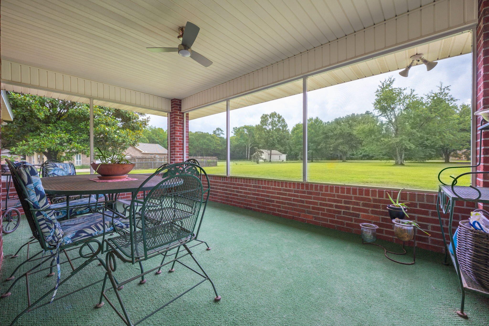 SADDLE CLUB ESTATES - Residential