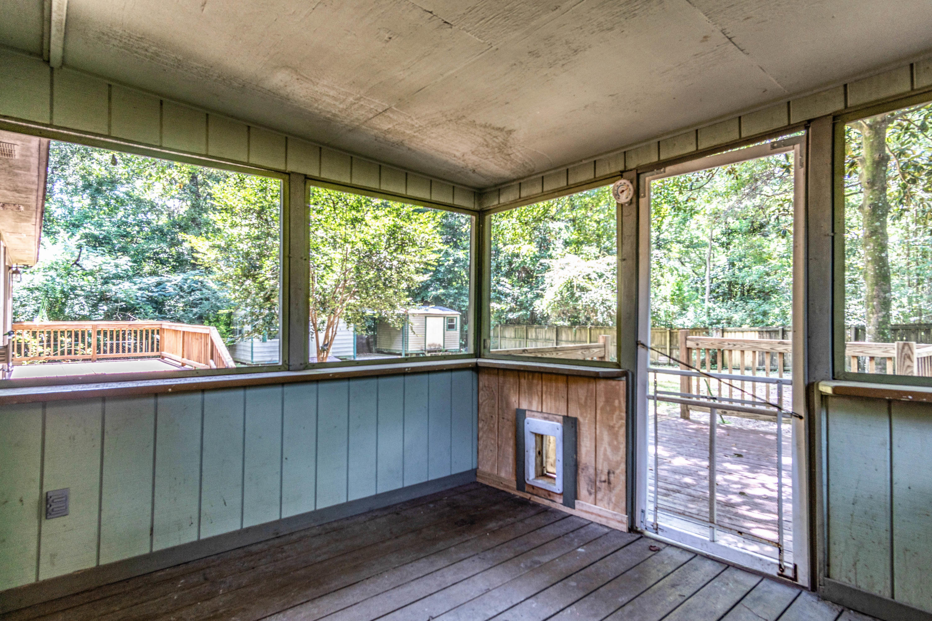 QUIET OAKS S/D - Residential