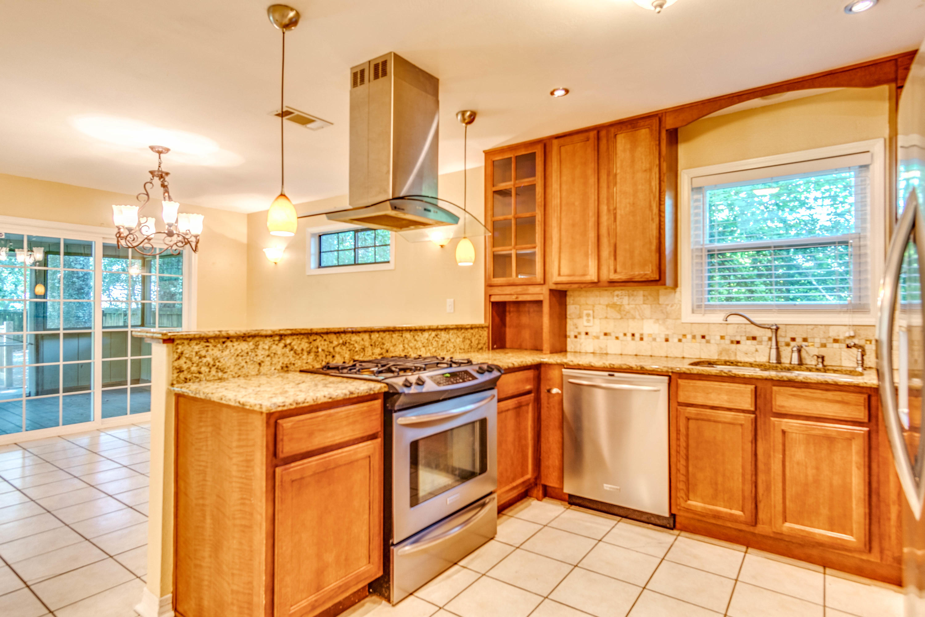 QUIET OAKS S/D - Residential