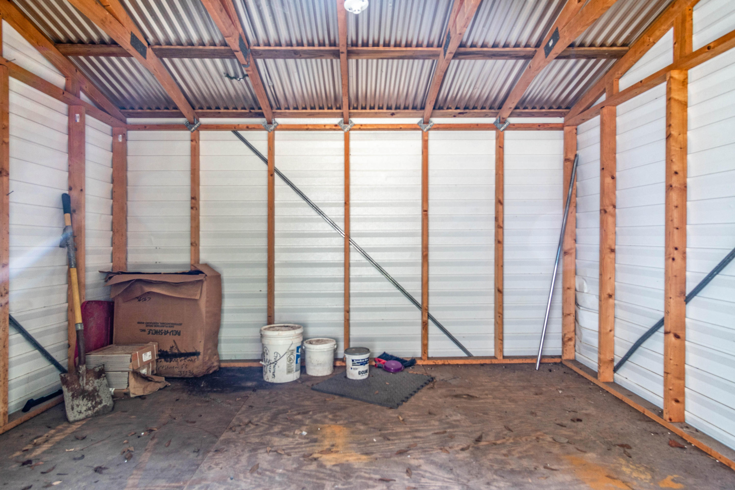 QUIET OAKS S/D - Residential