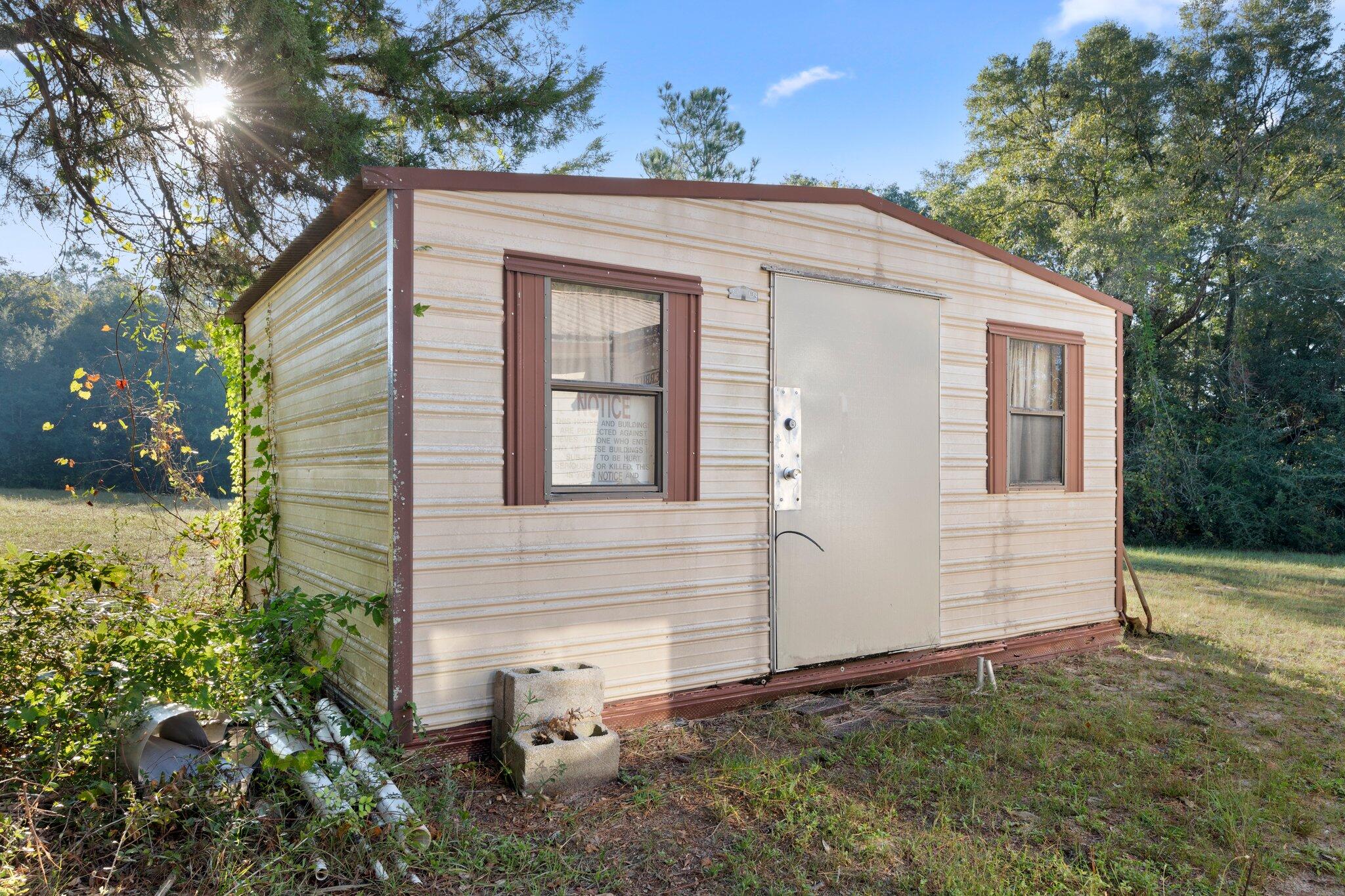 METES & BOUNDS - Residential