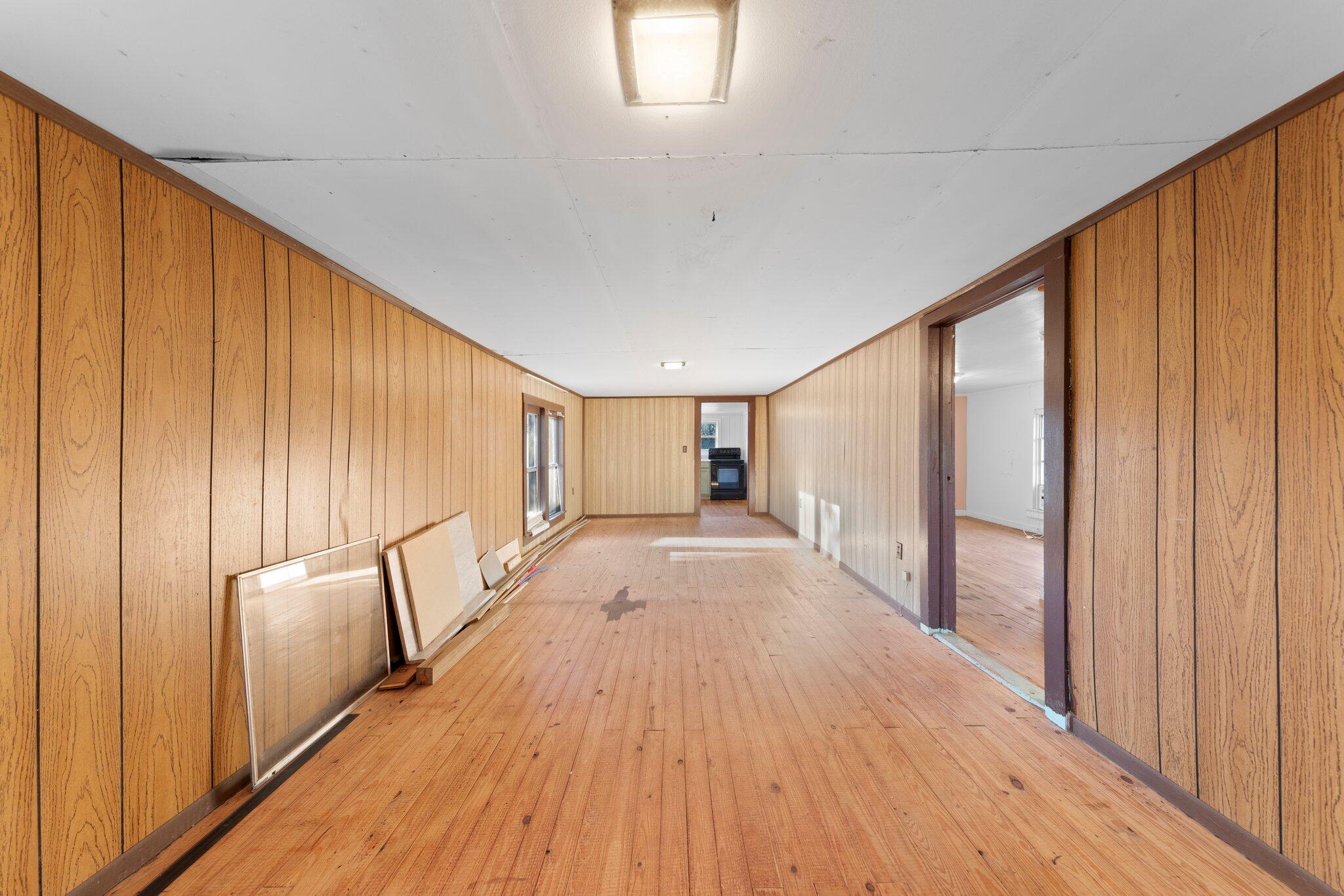 METES & BOUNDS - Residential