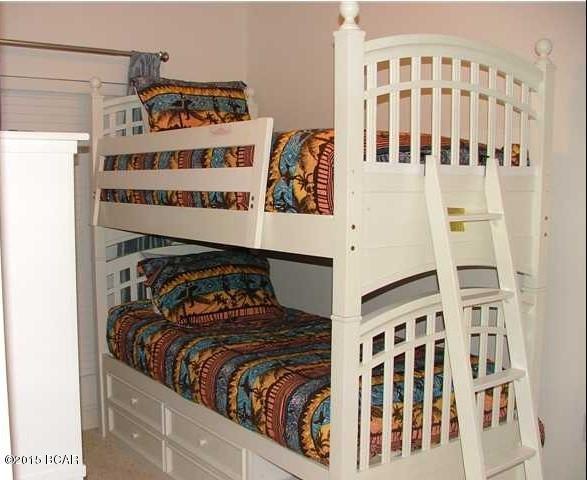 MAJESTIC BEACH TOWERS II - Residential