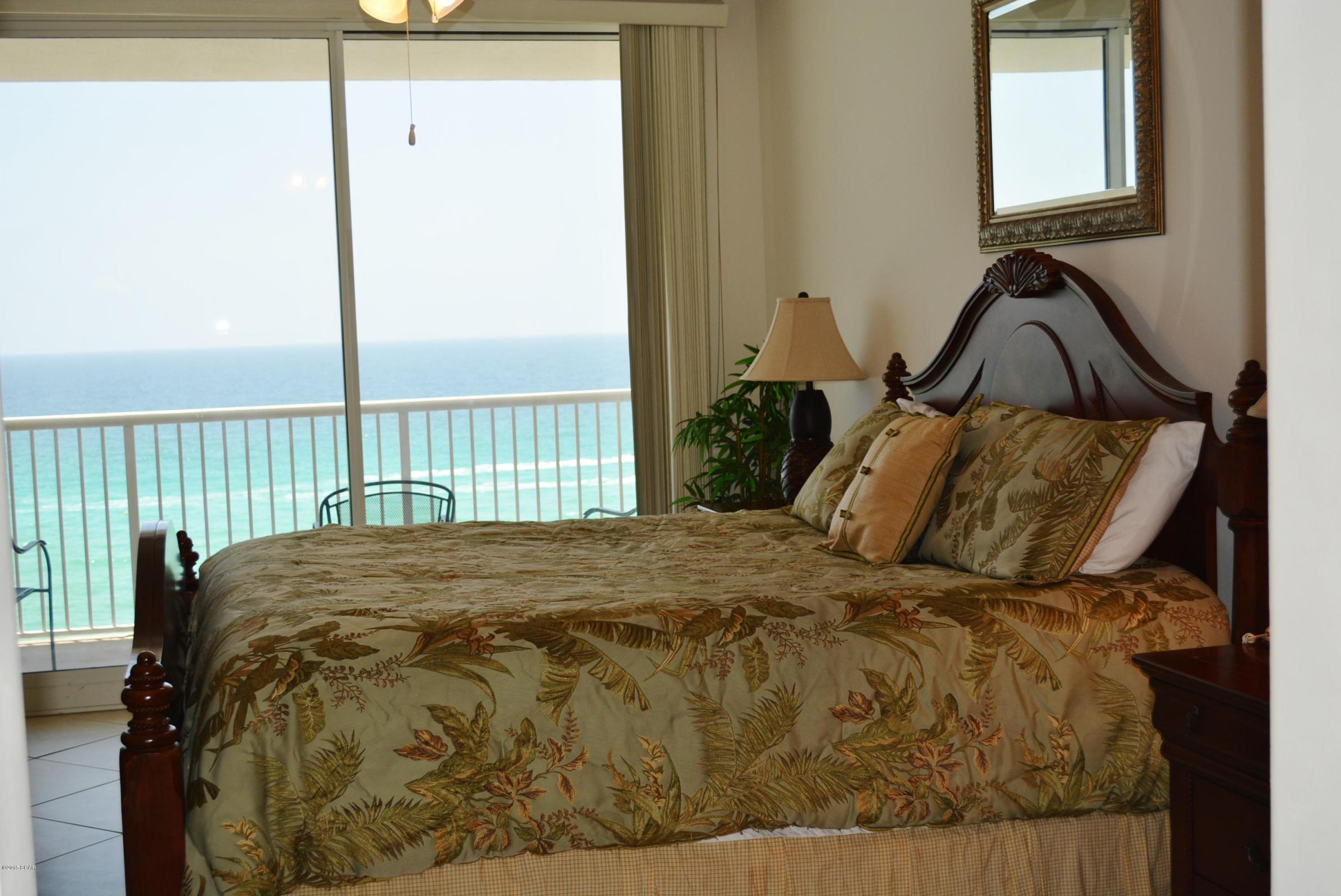 MAJESTIC BEACH TOWERS II - Residential