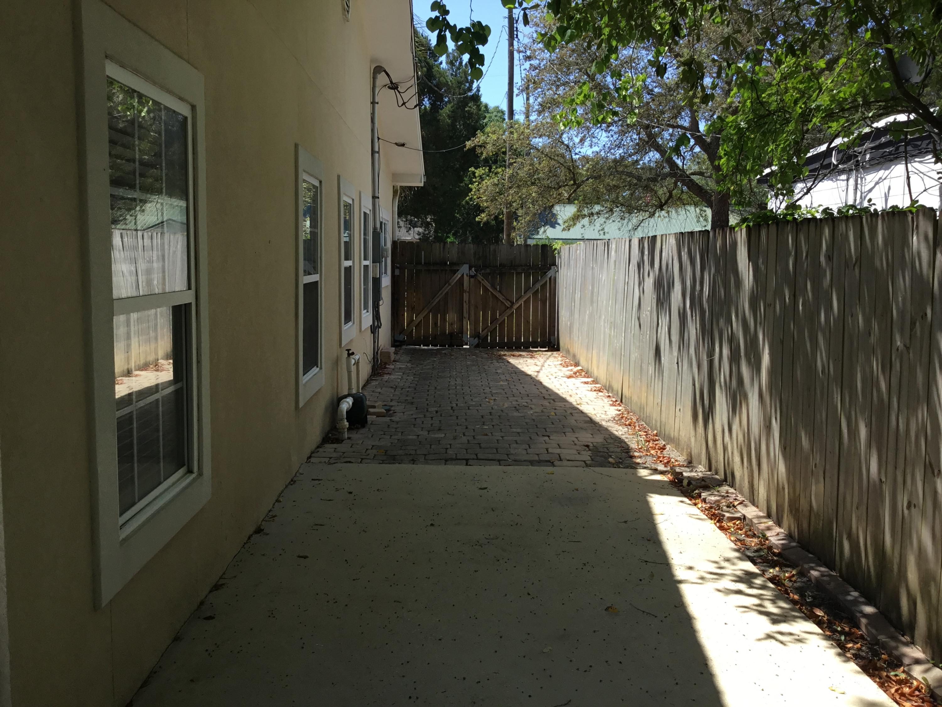 RACETRACK ROAD RESUB - Residential