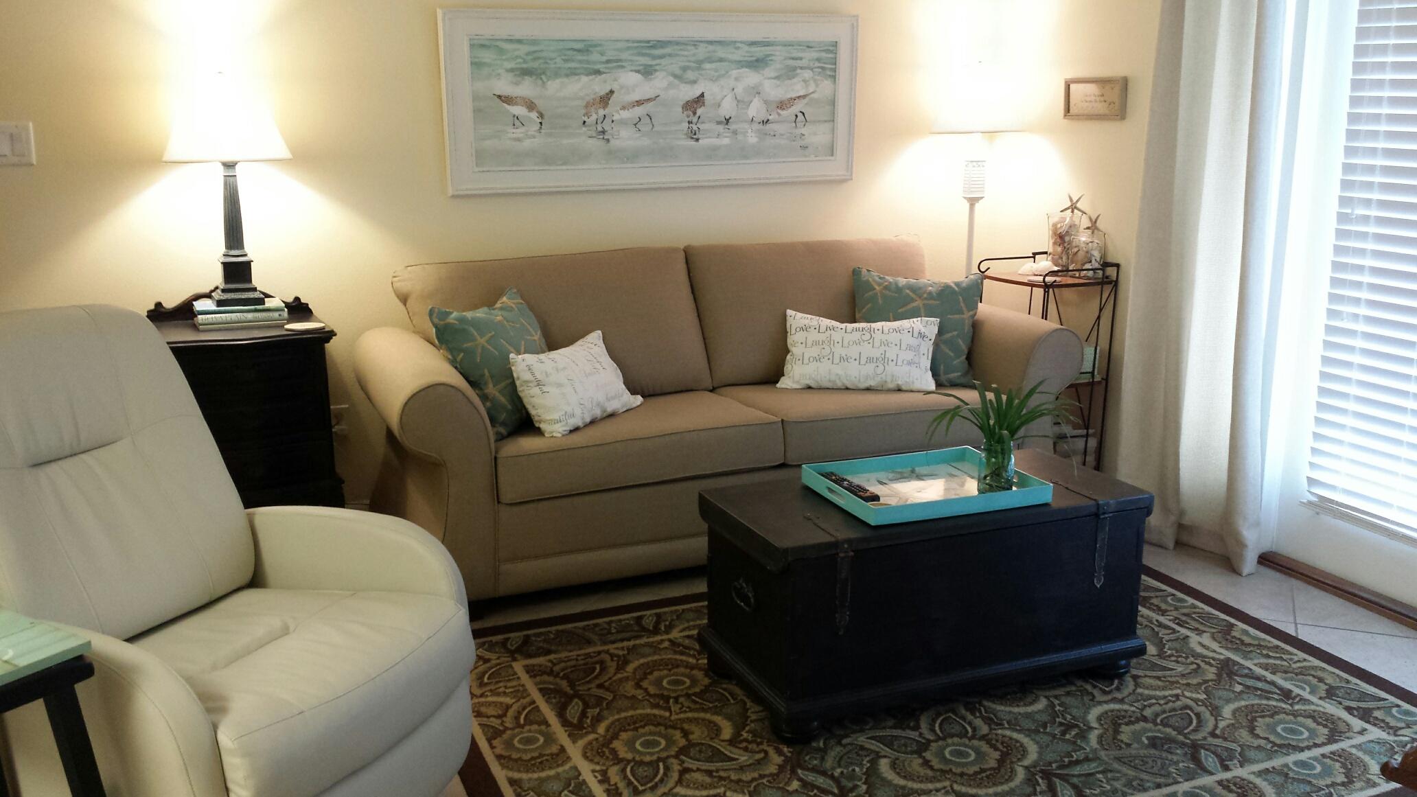 SUMMERSPELL CONDO - Residential