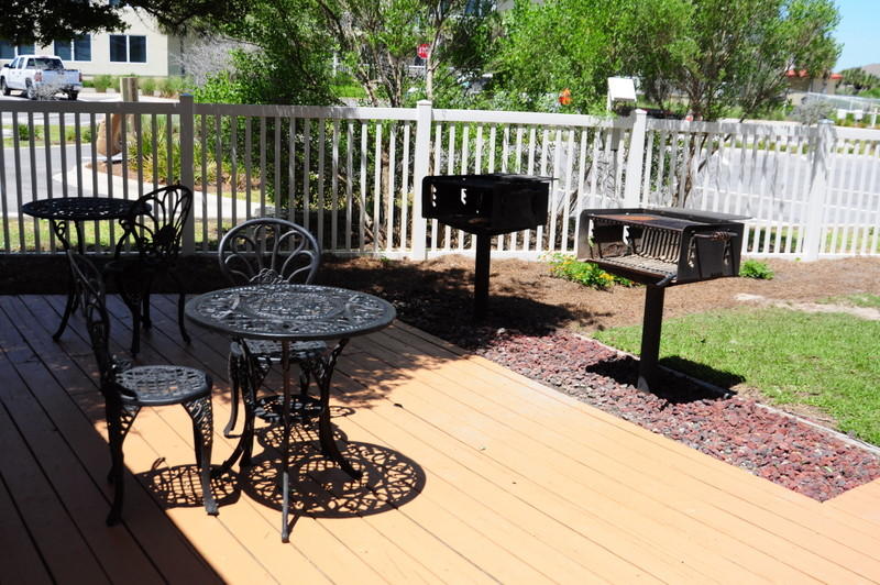 SUMMERSPELL CONDO - Residential