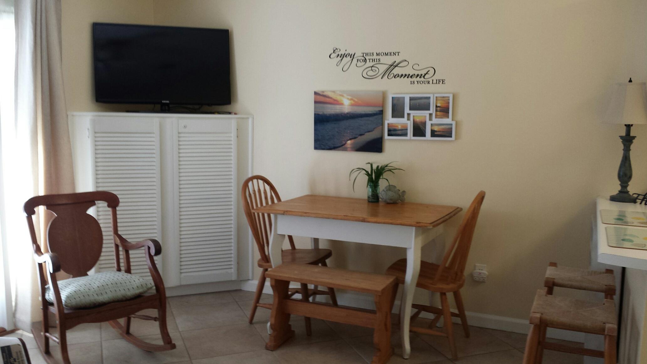 SUMMERSPELL CONDO - Residential