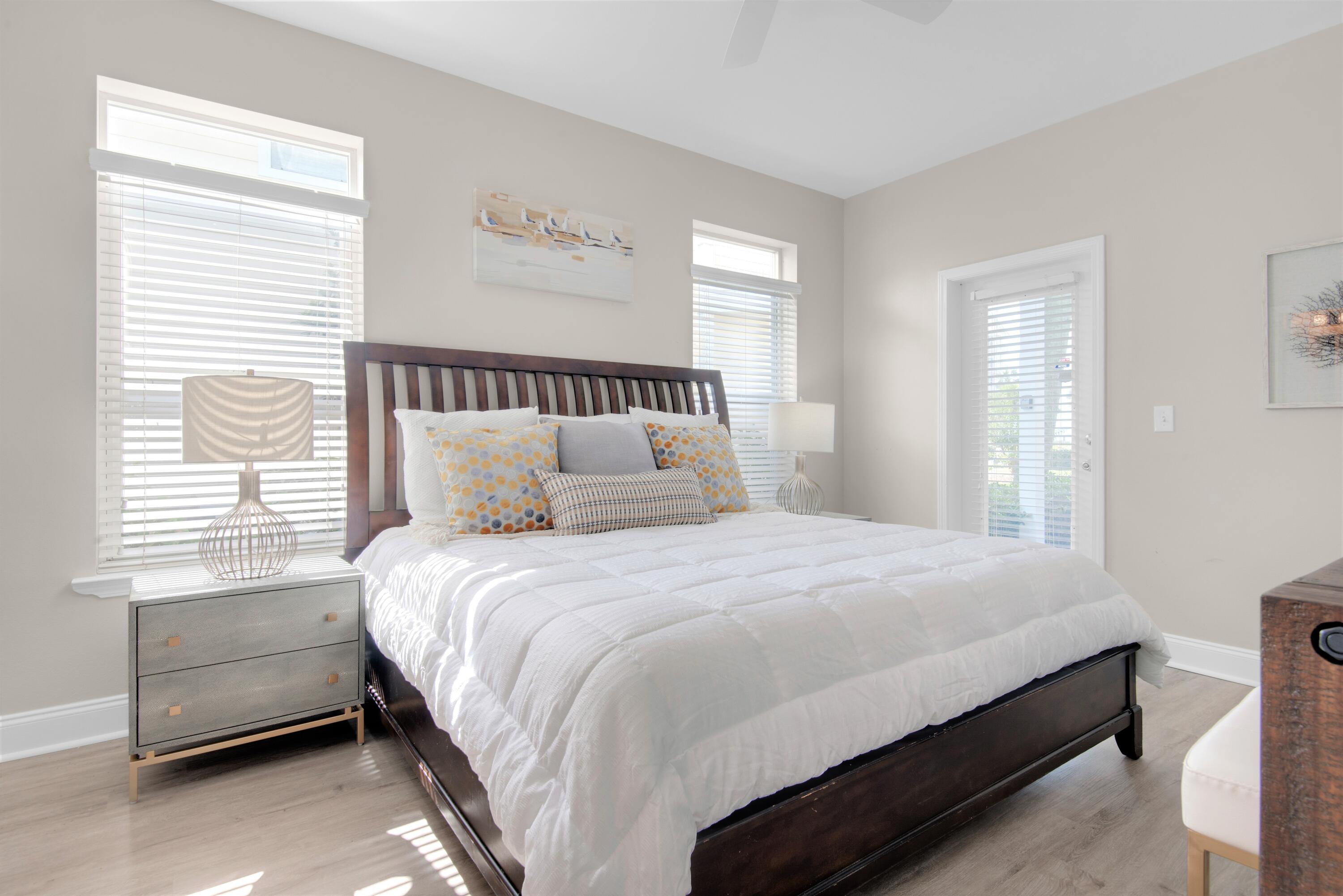 CRYSTAL BEACH - Residential