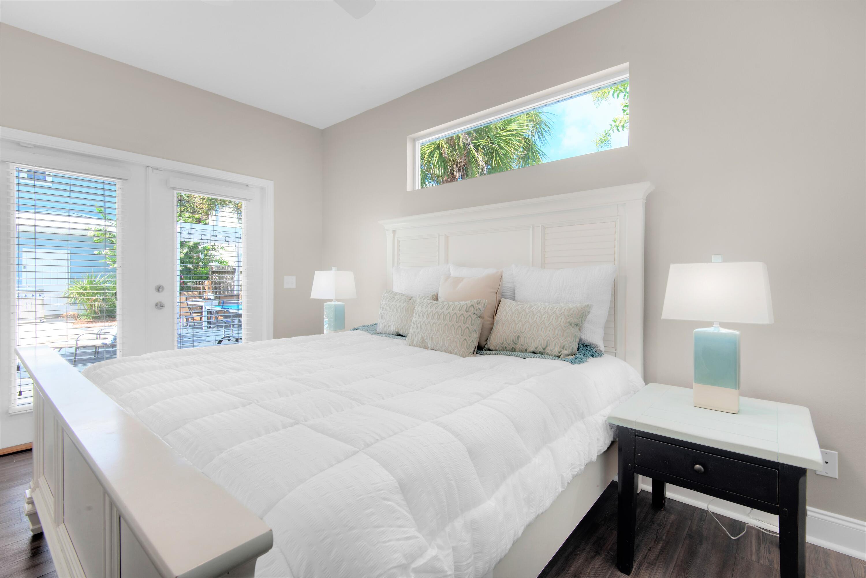 CRYSTAL BEACH - Residential