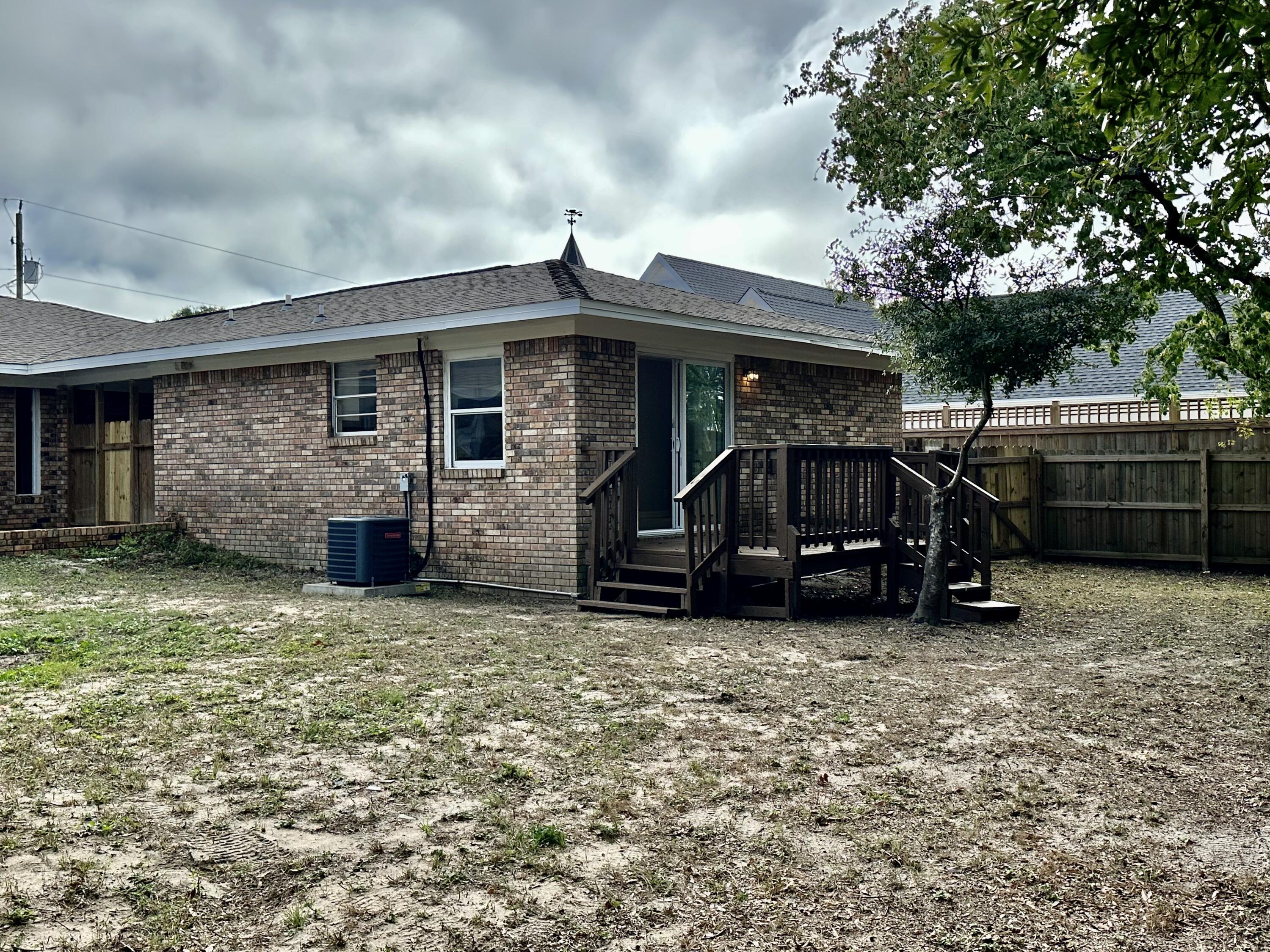 CALHOUN S/D TO DESTIN - Residential