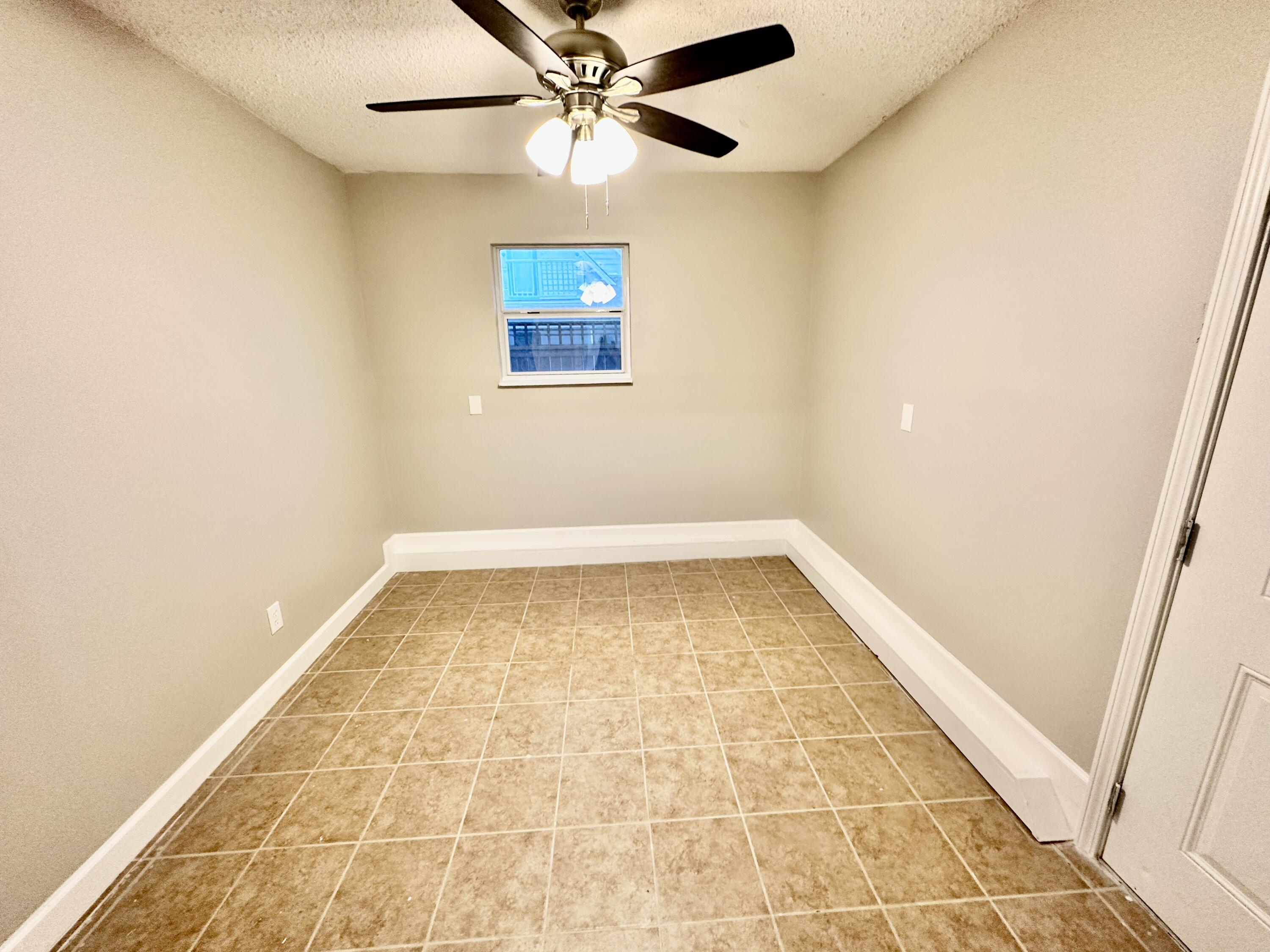 CALHOUN S/D TO DESTIN - Residential