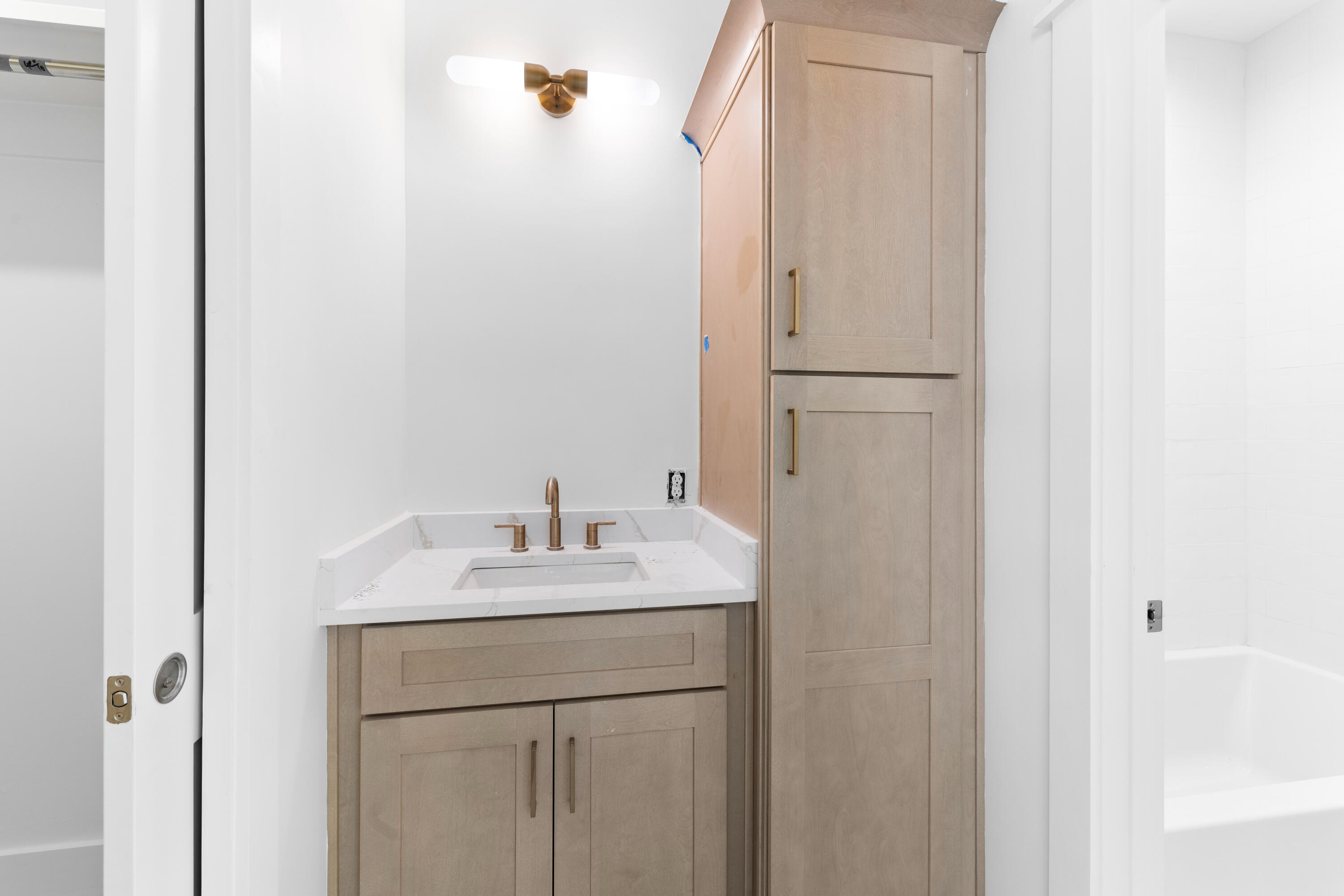 WILD HERON - Residential