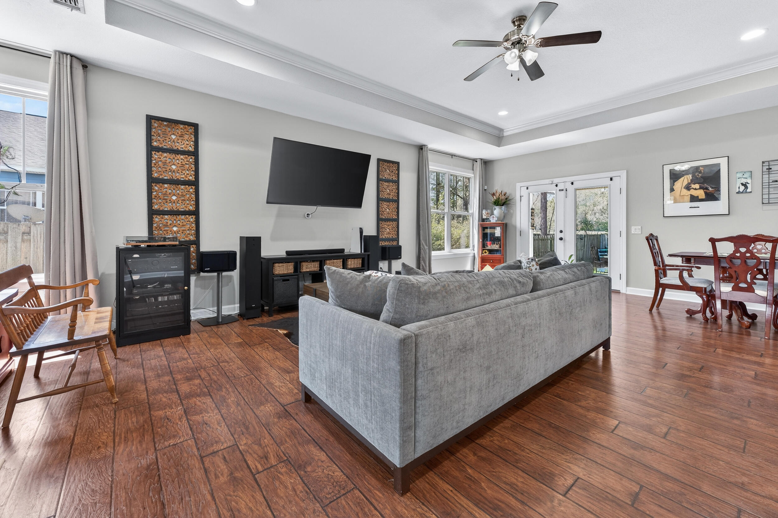 HIDDEN VALLEY - Residential