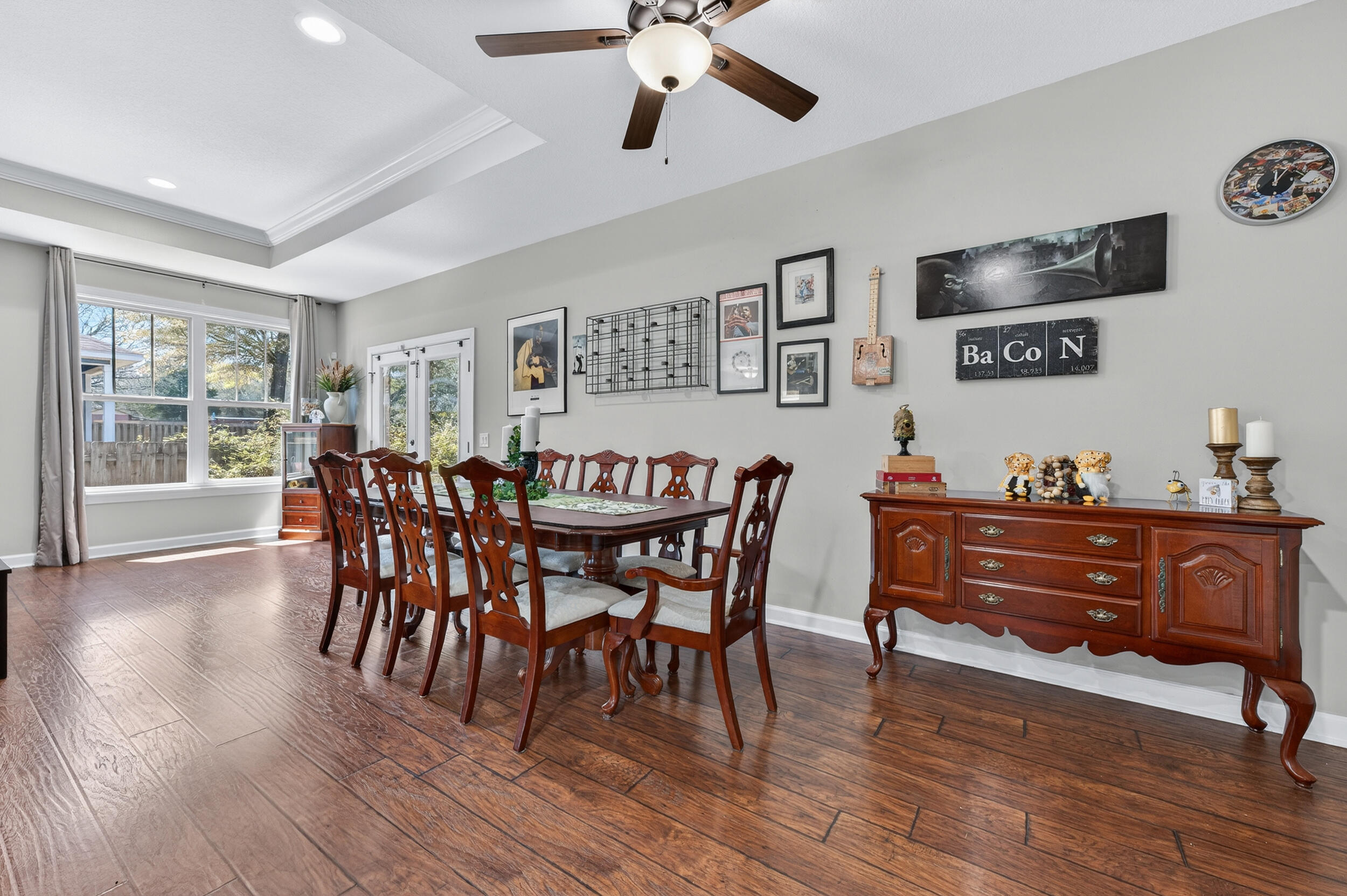 HIDDEN VALLEY - Residential